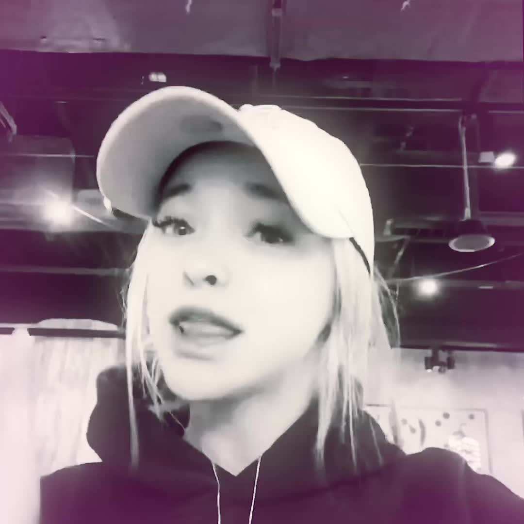 @ᒍᑌᒪIᗩ