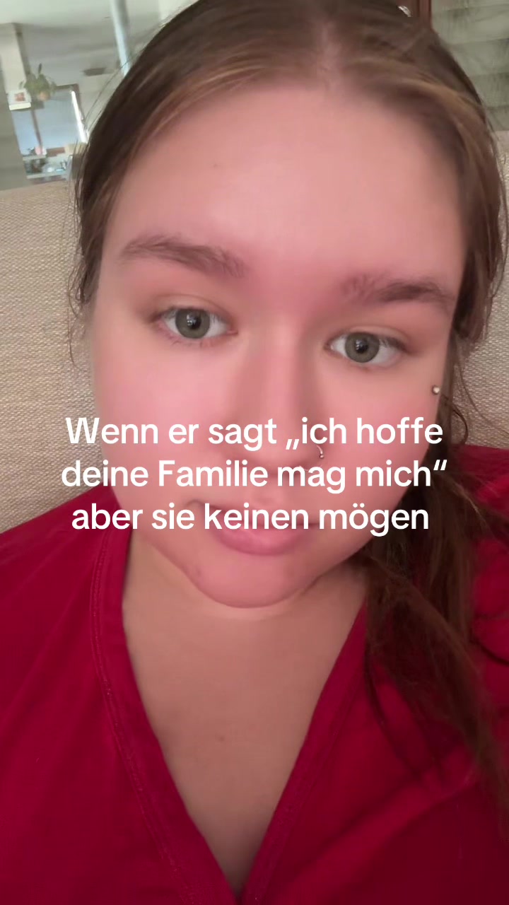 @momoneyhoe