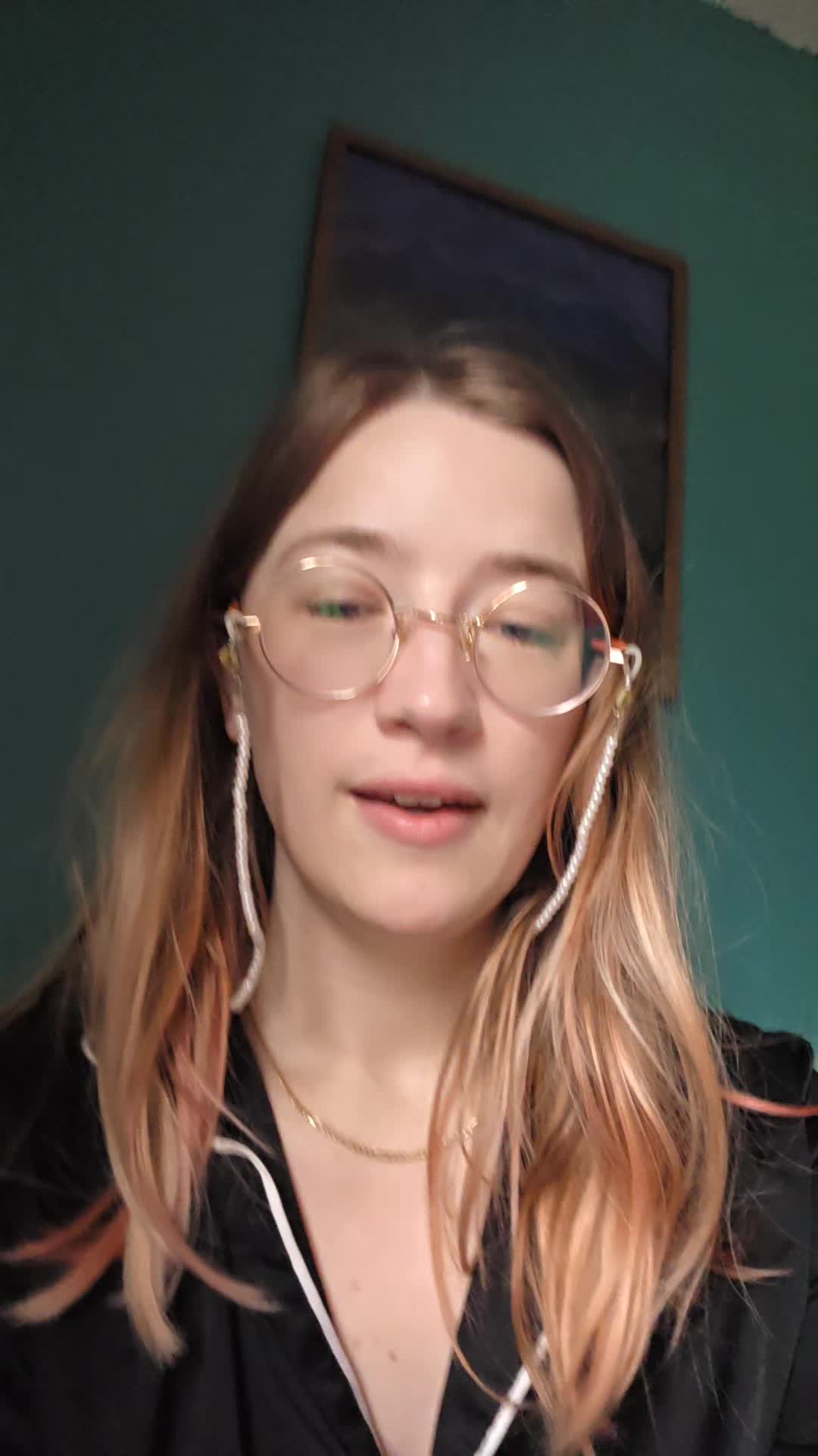 @Brittney |Queer Books & Fandom