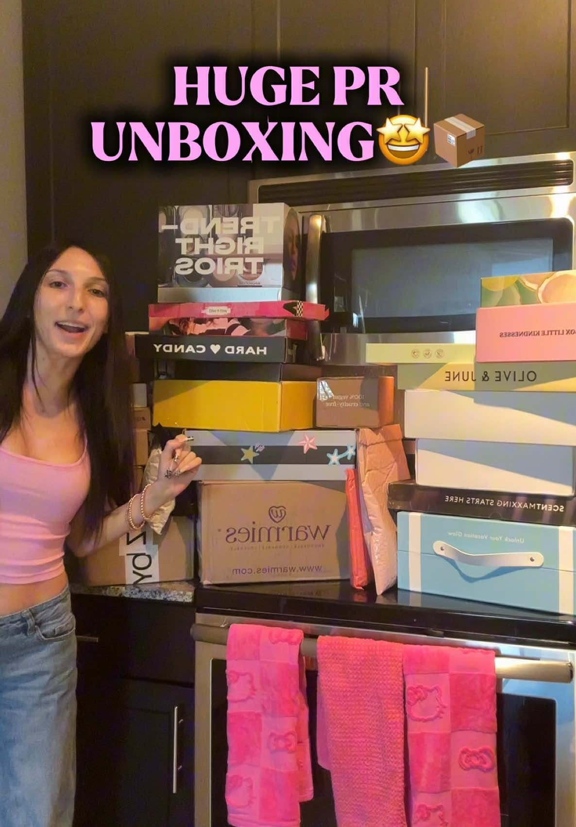 @ItsAlexisSimone
