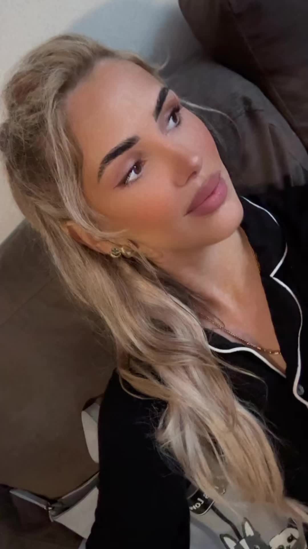 @kaltrina_curri