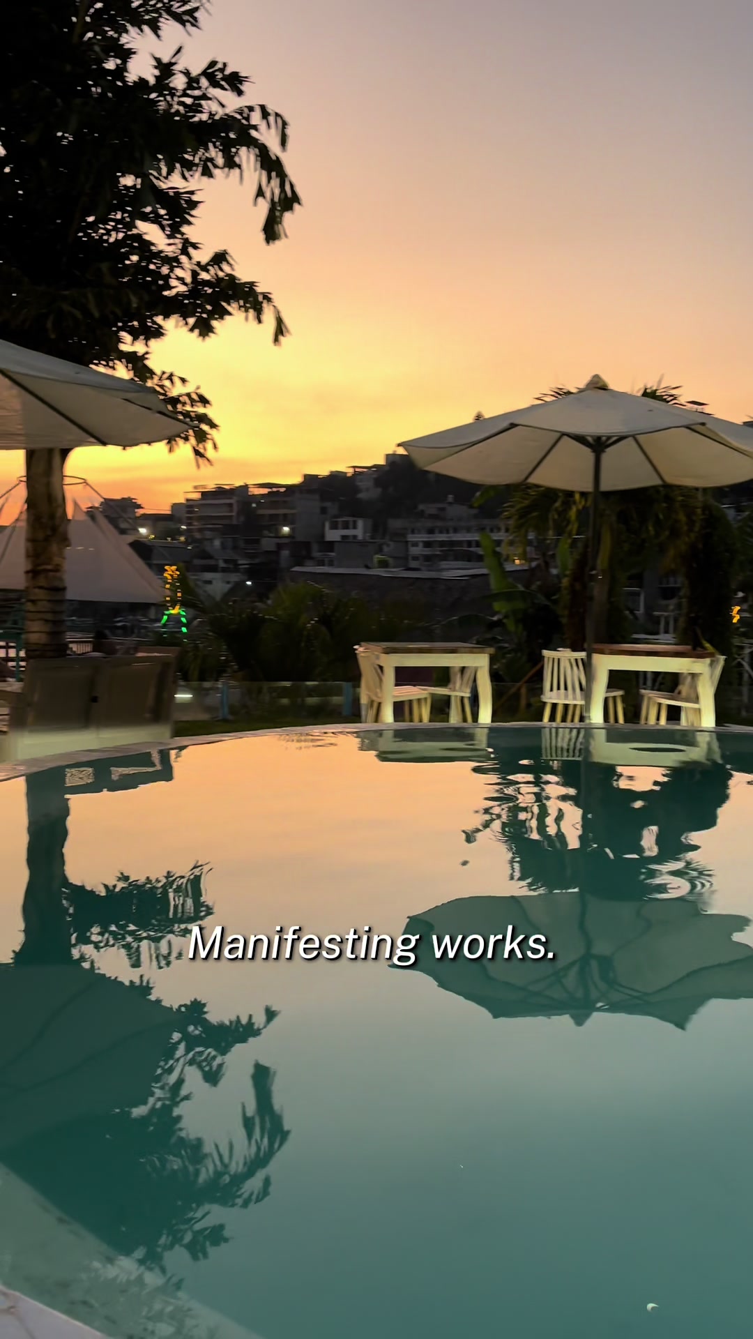 @Travel w Samantha+ugc