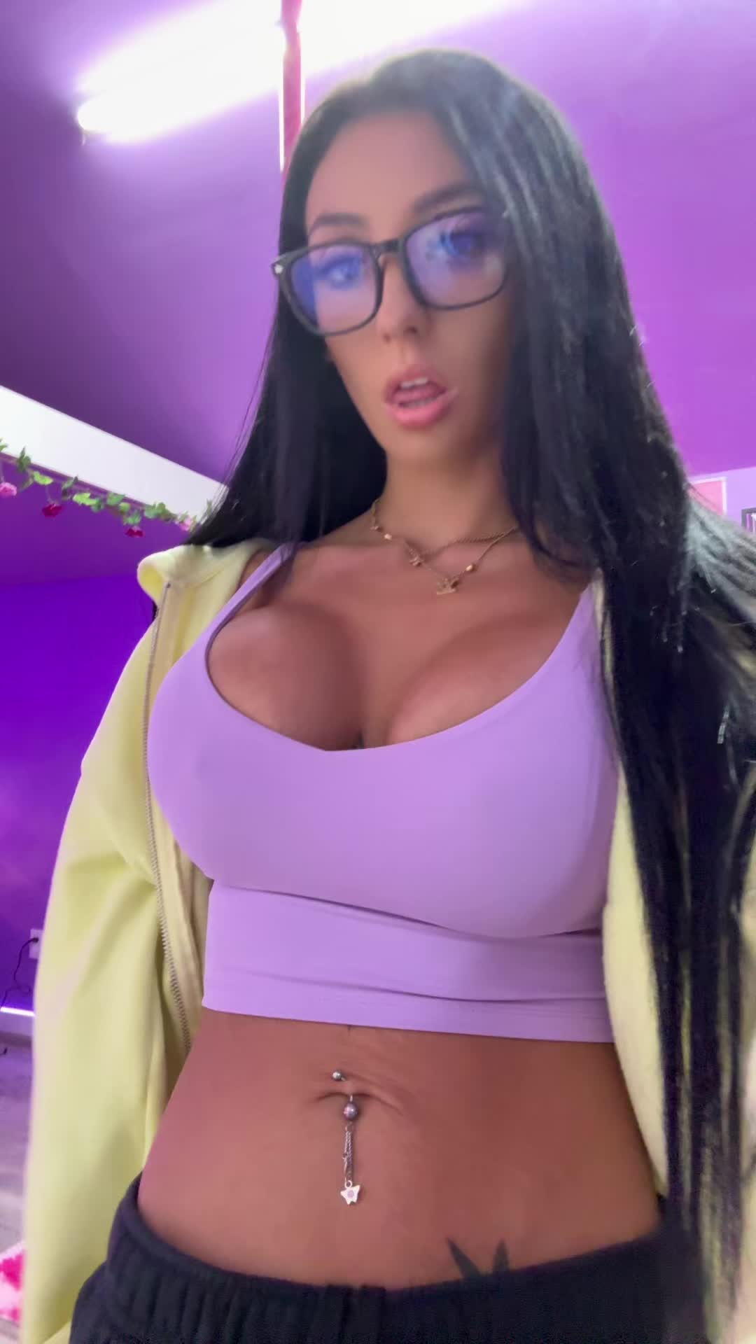 @user09359411091