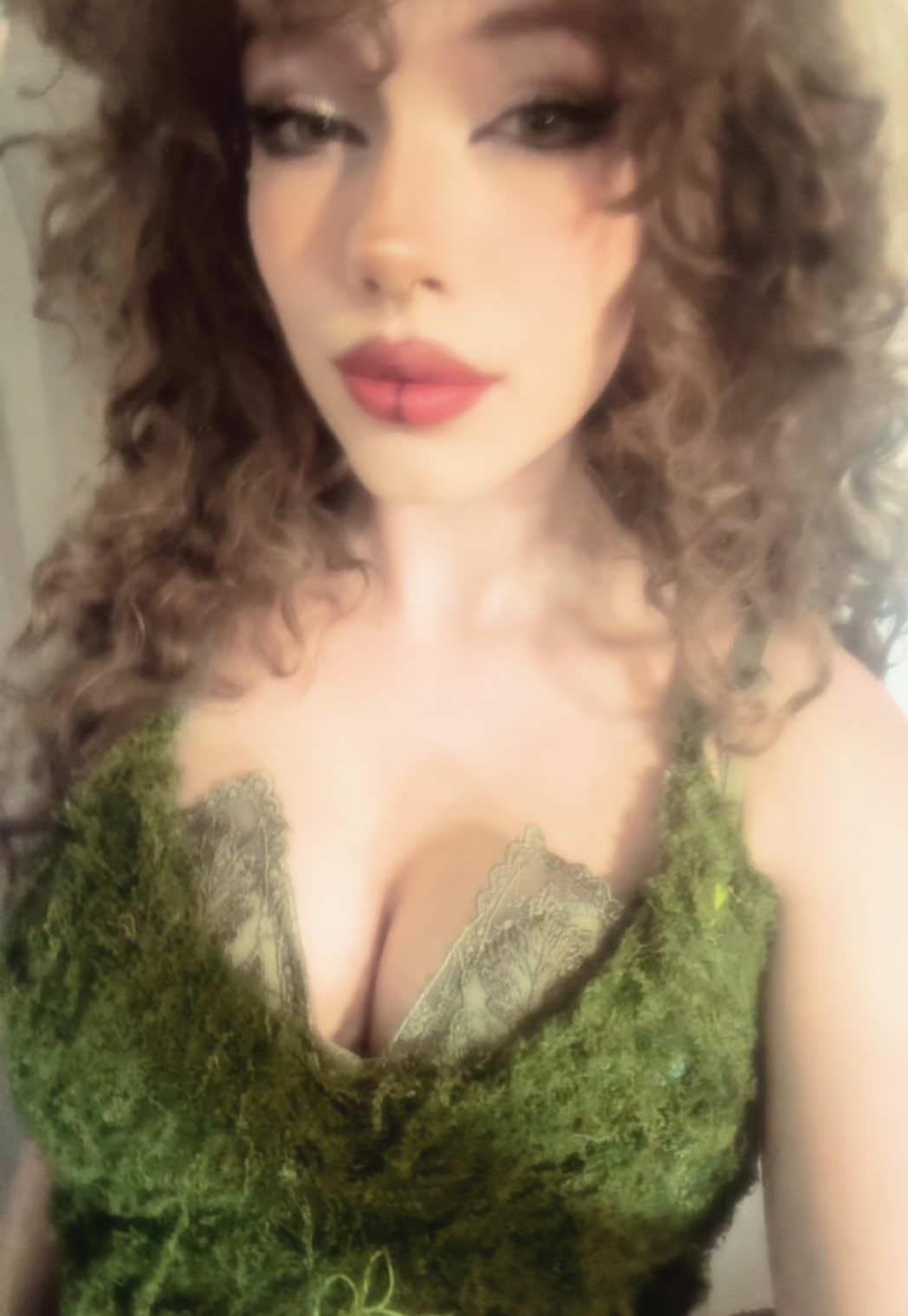 @𝒵
