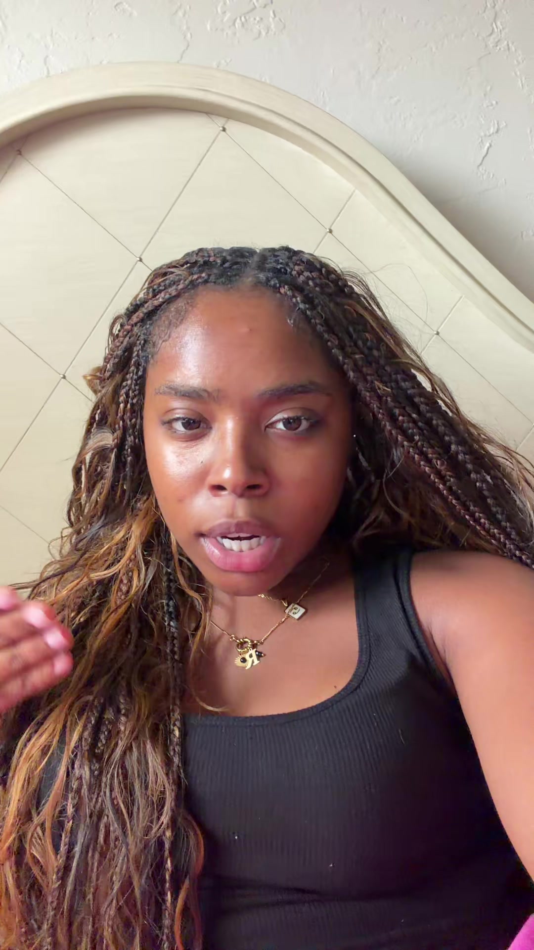 @auntiereny