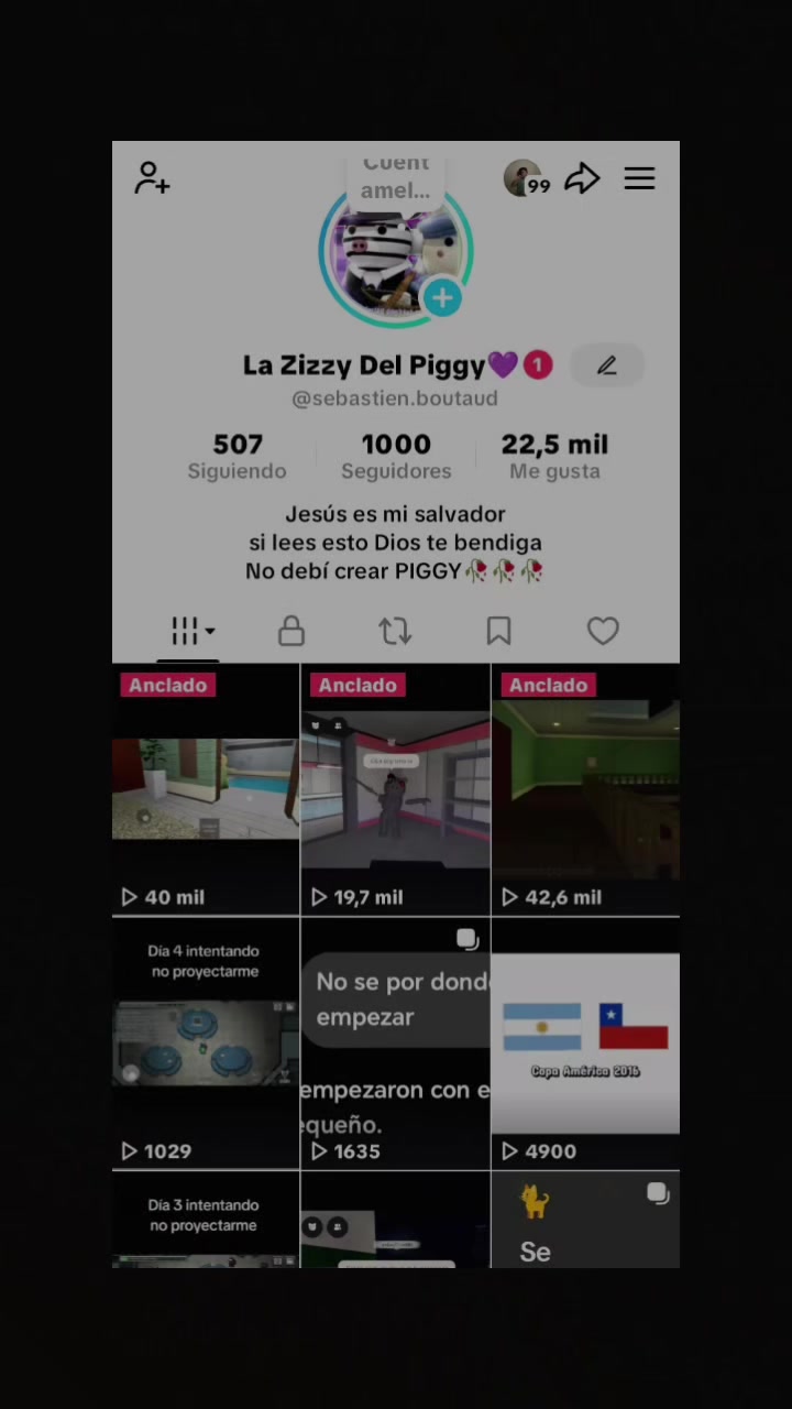 @La Zizzy Del Piggy💜