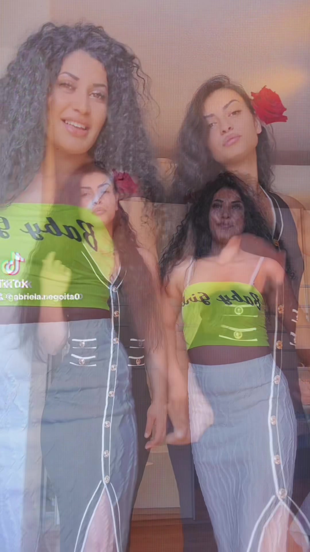 @Gabriela🦋