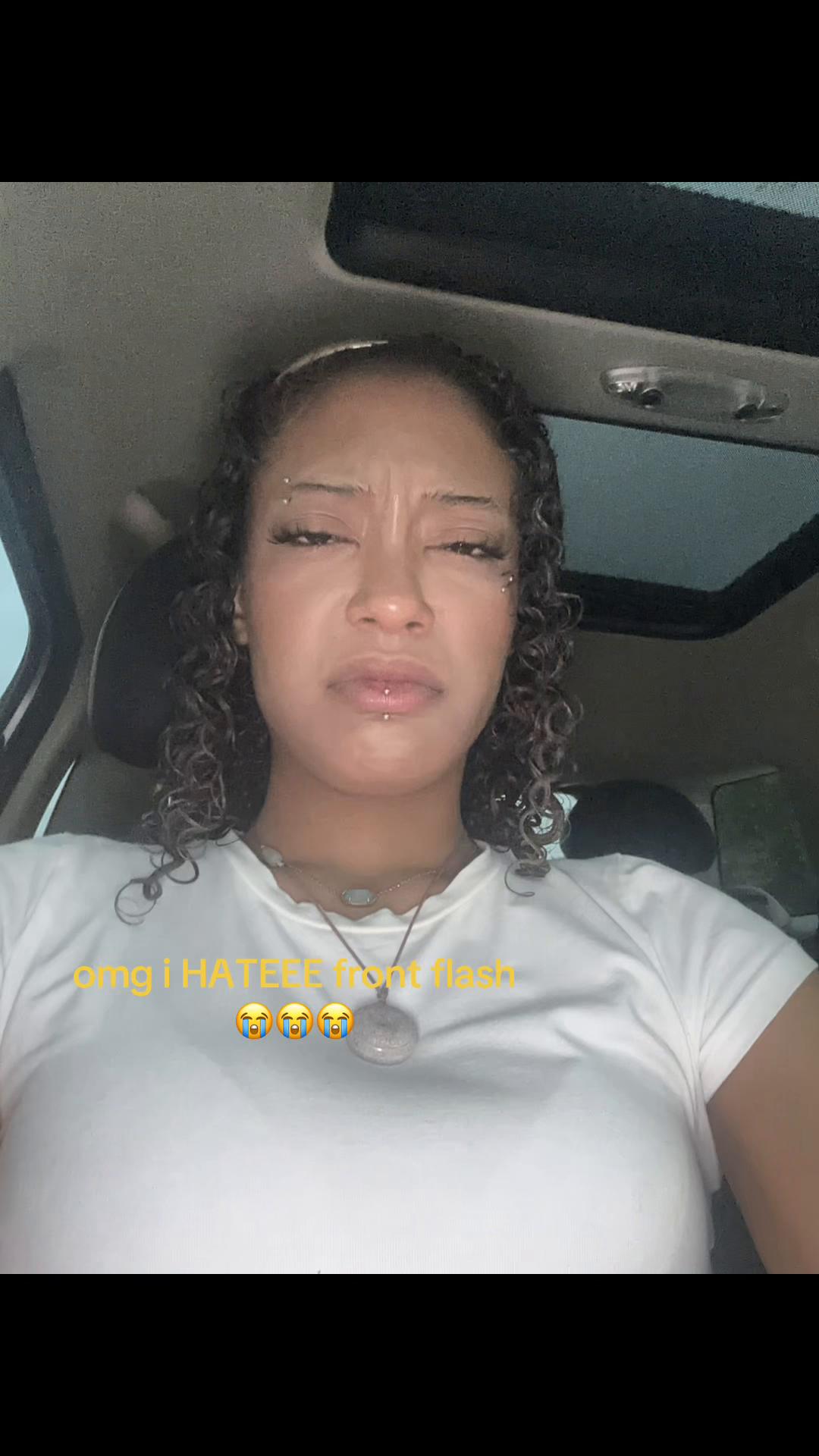 @:p