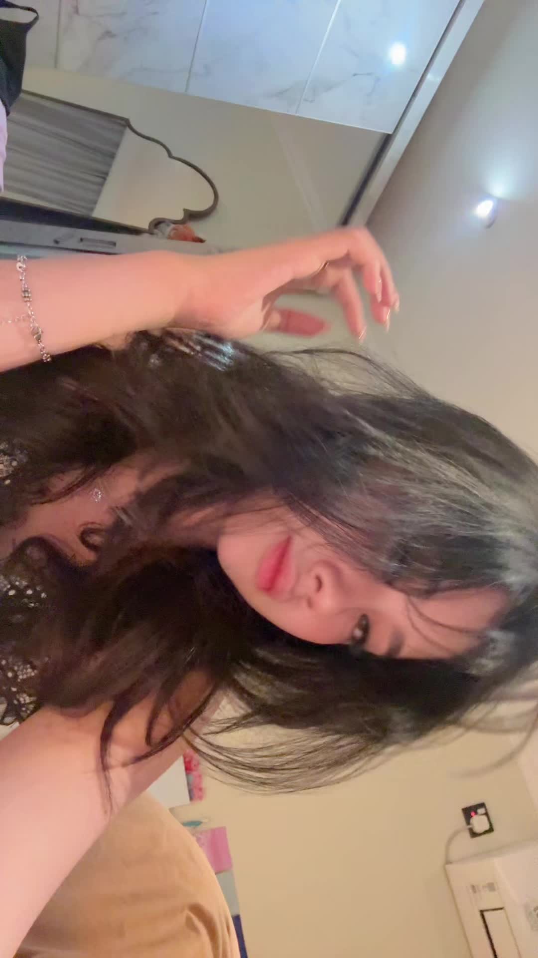 @taniaaa
