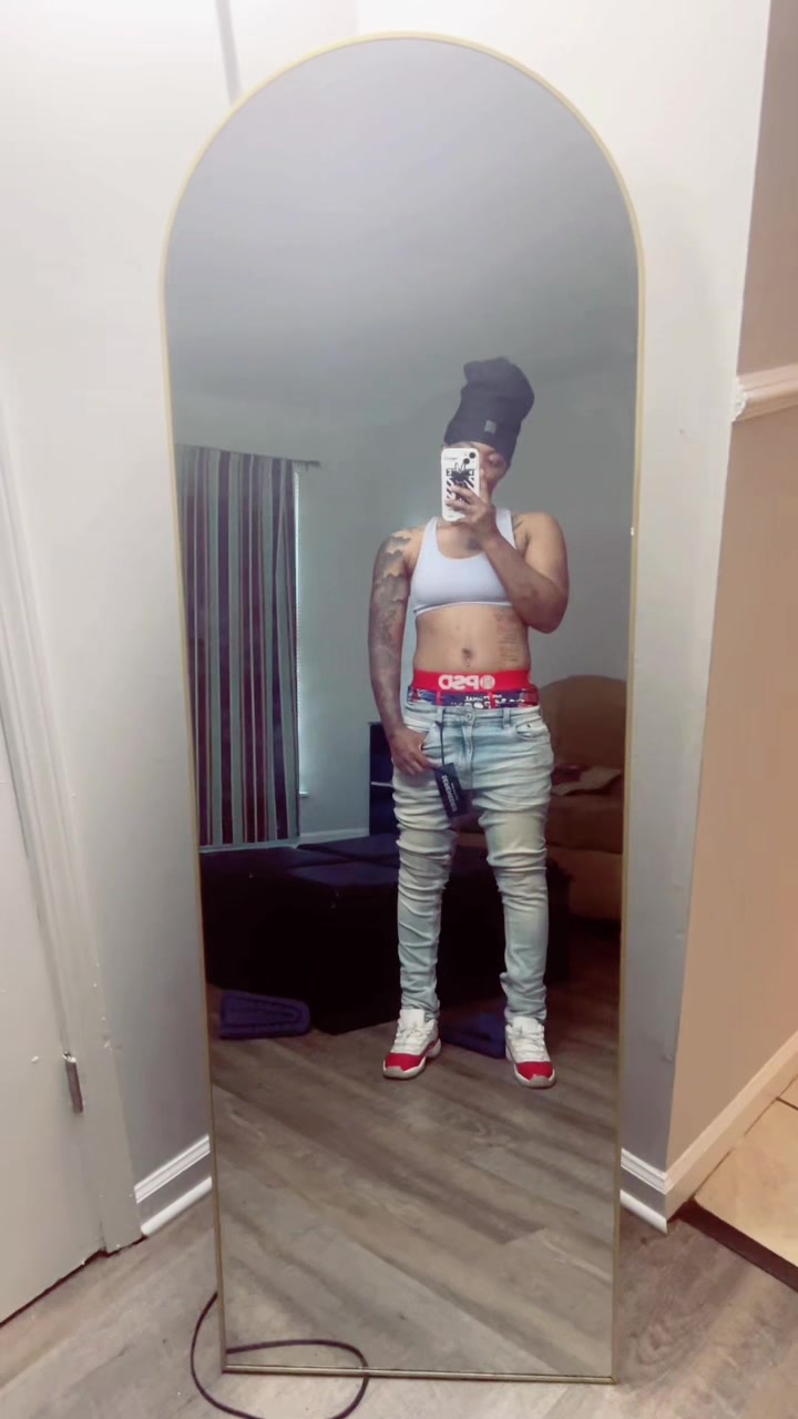 @aaliyah ๐ .