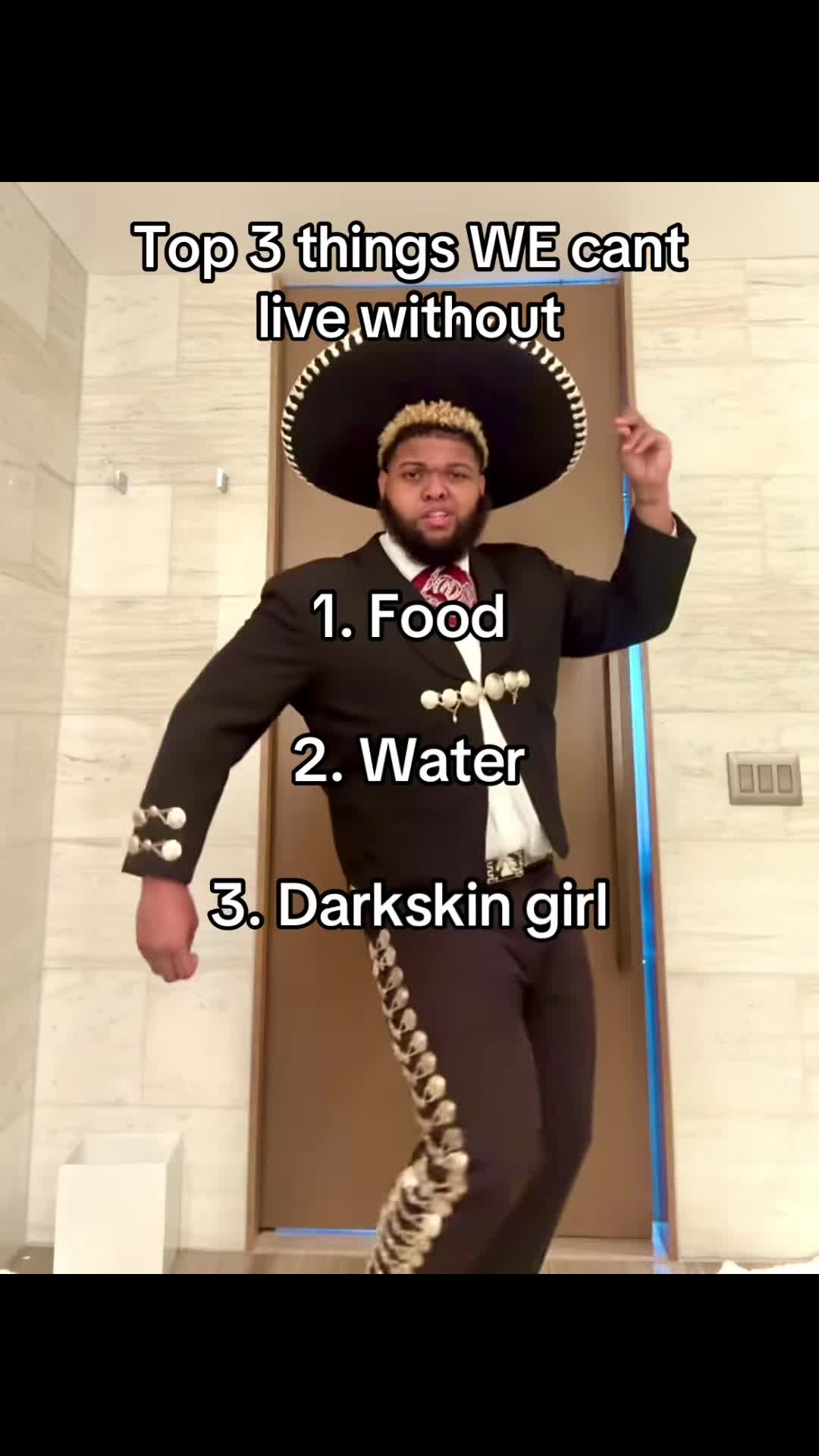 @HOODIE44