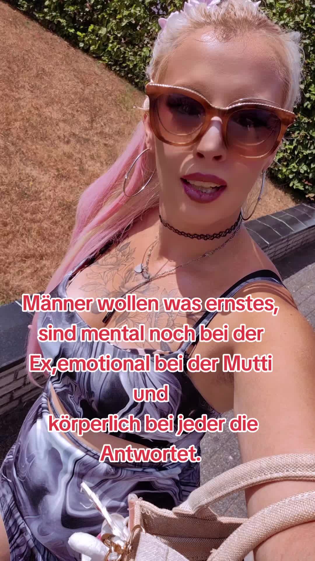 @Icequeen_official