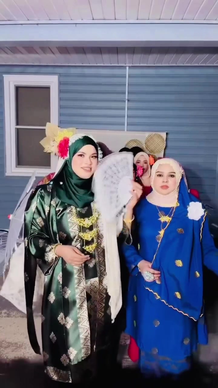 @SweetyRos786