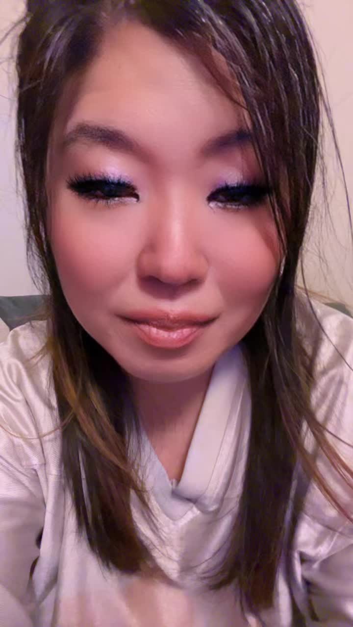 @AsianThunder🐧