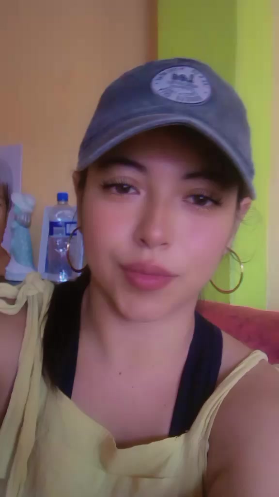 @Luna Zambrano