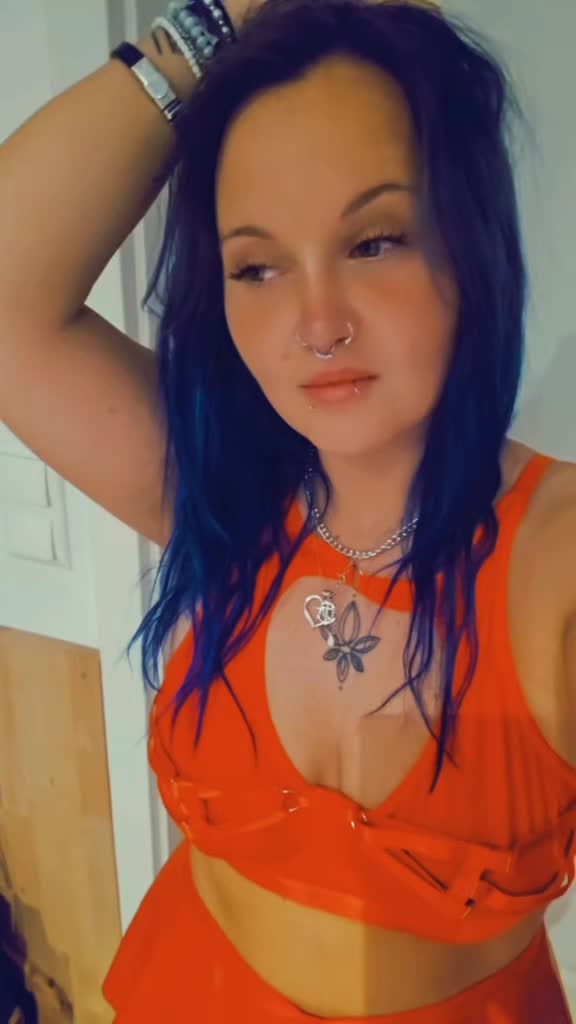 @🔥Tina die bodenlose😈🖤