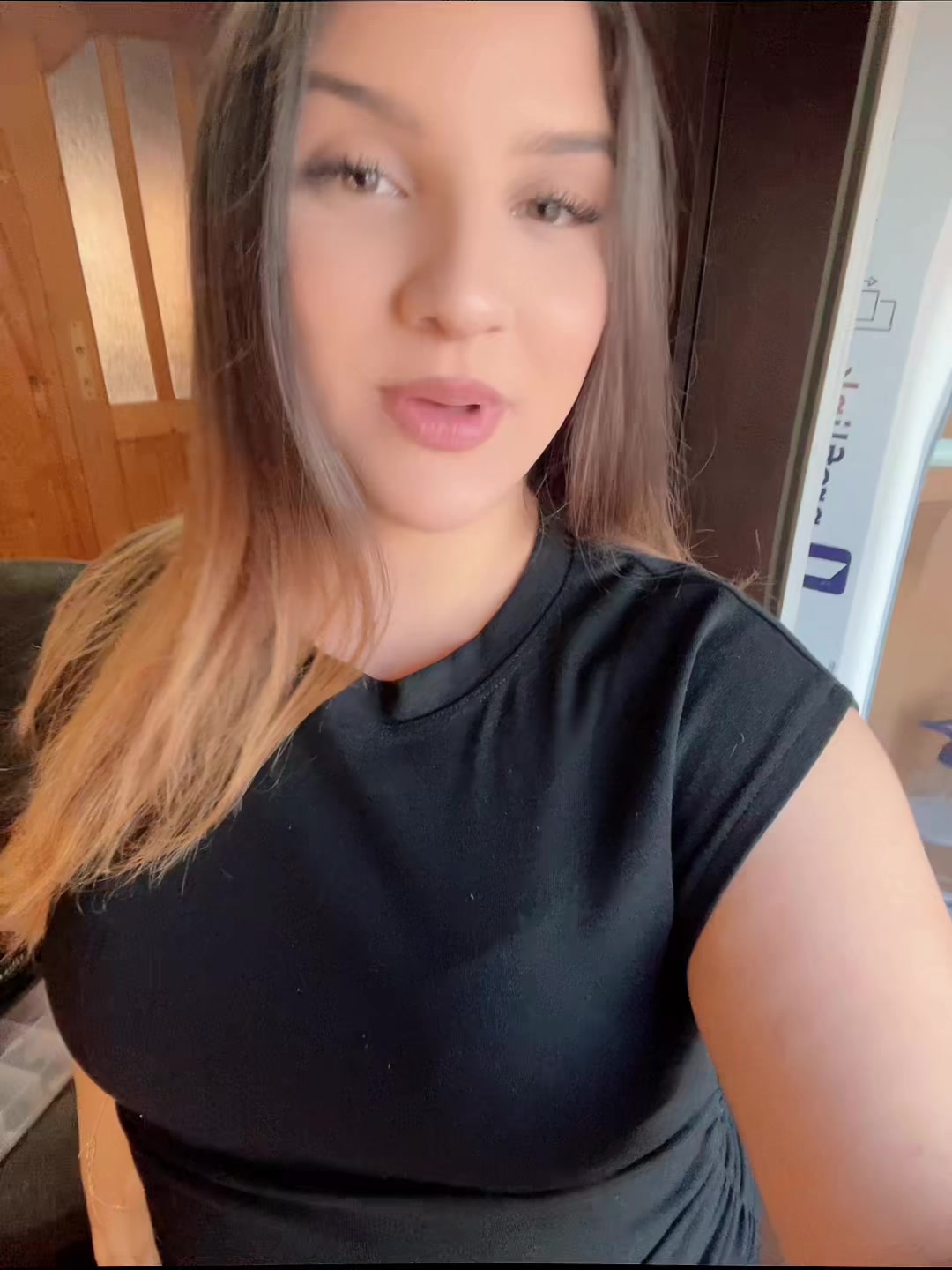 @𝒜𝓃𝒾