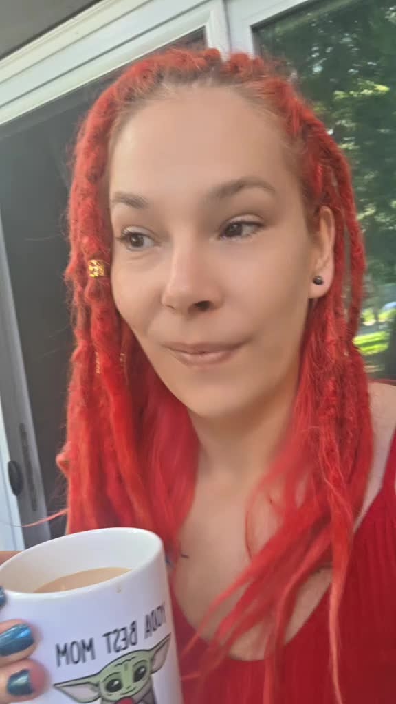 @Mombie1991