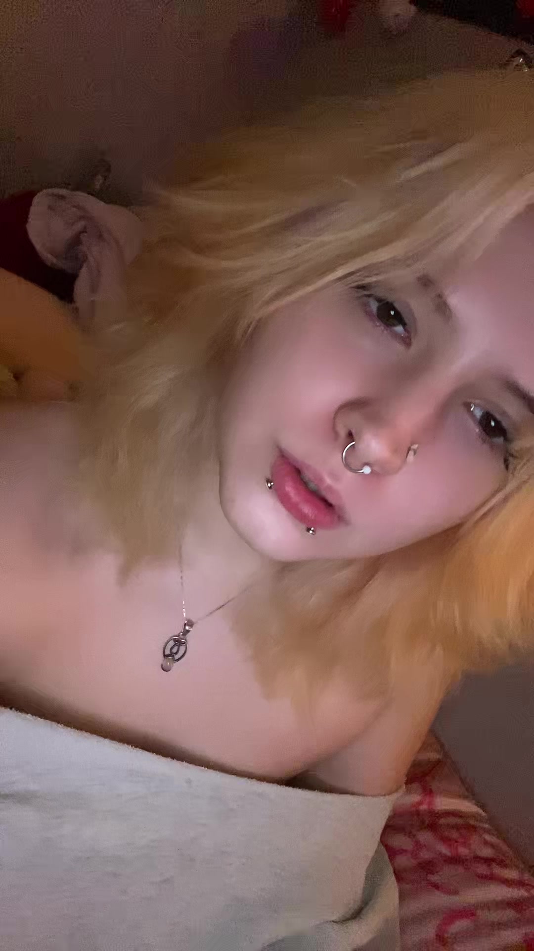 @torisaur🍓🐛