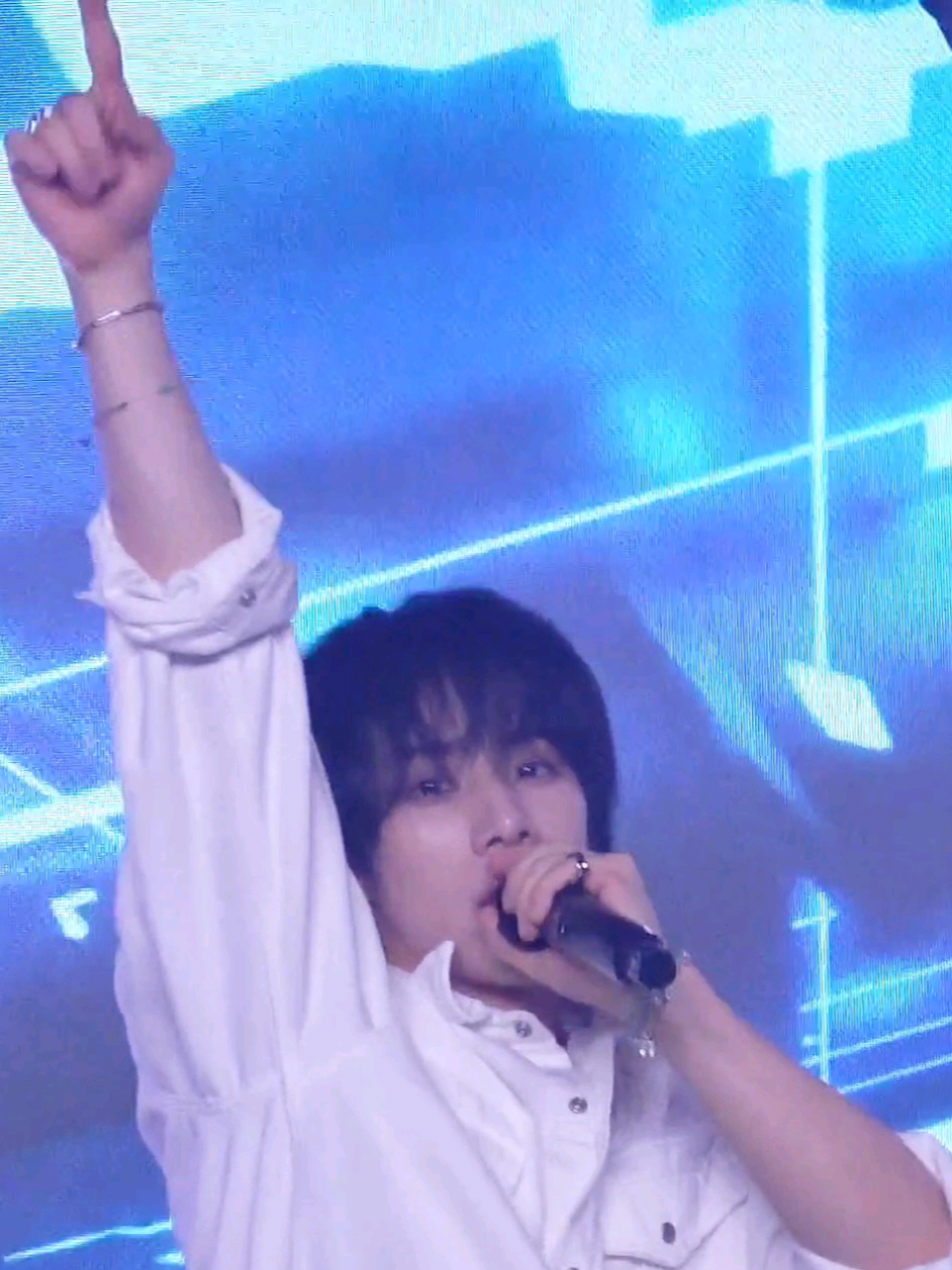 @BEACH