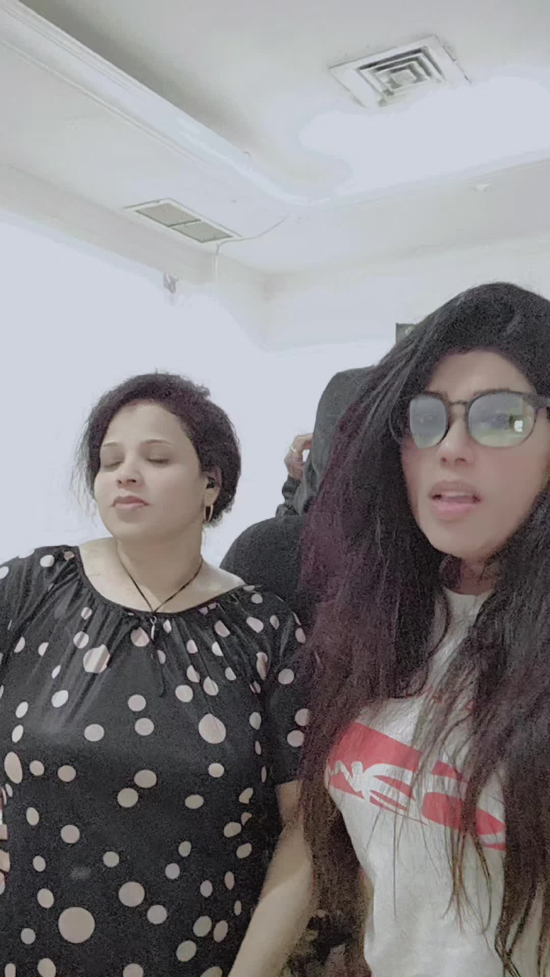 @👑Cute Sania👑