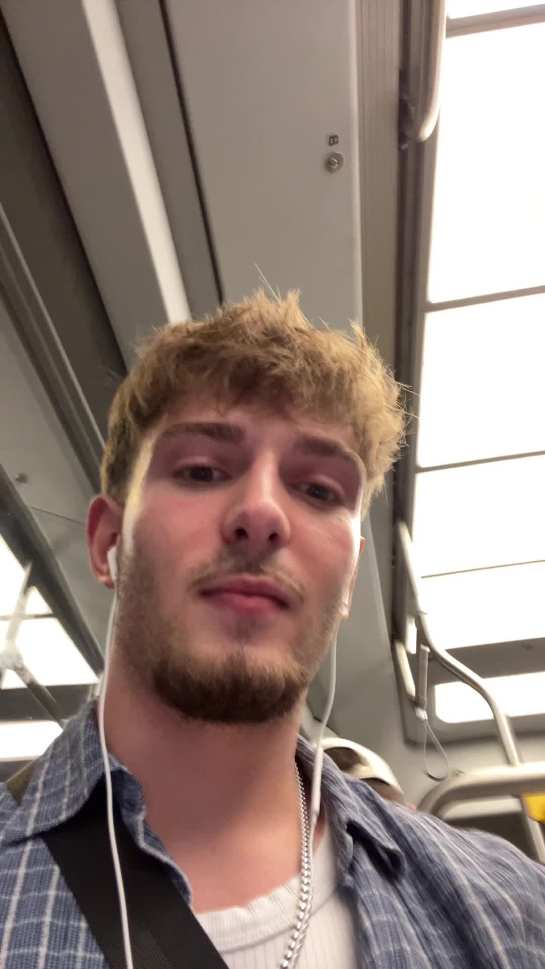 @2xmaxi