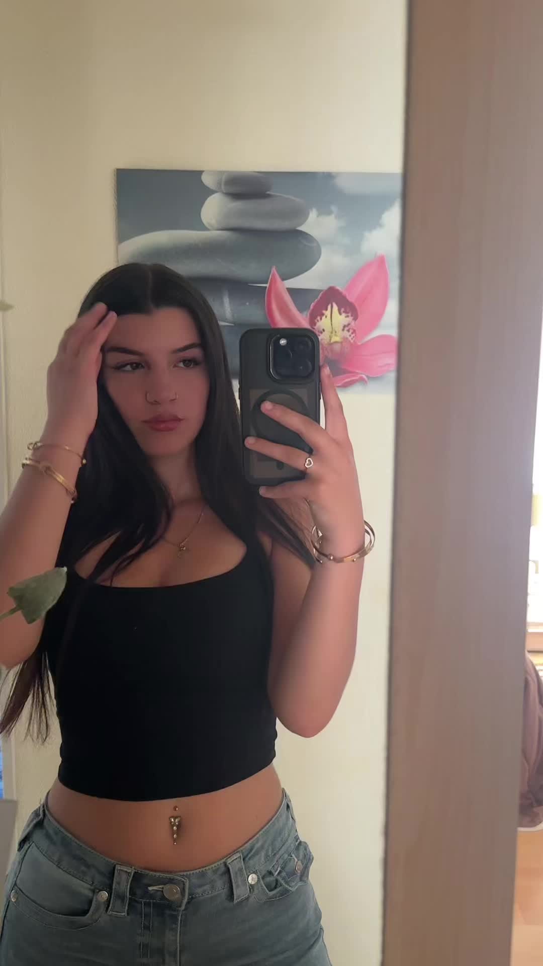 @<3