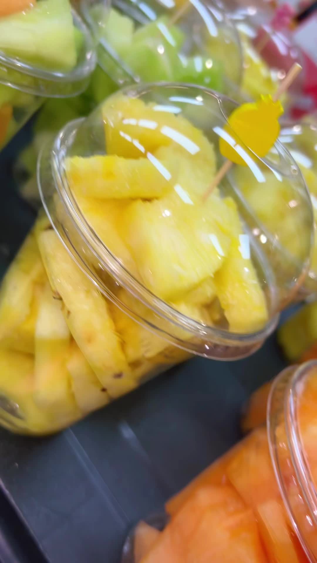 @Moujou🍉Fruits🍇Courbevoie🍍