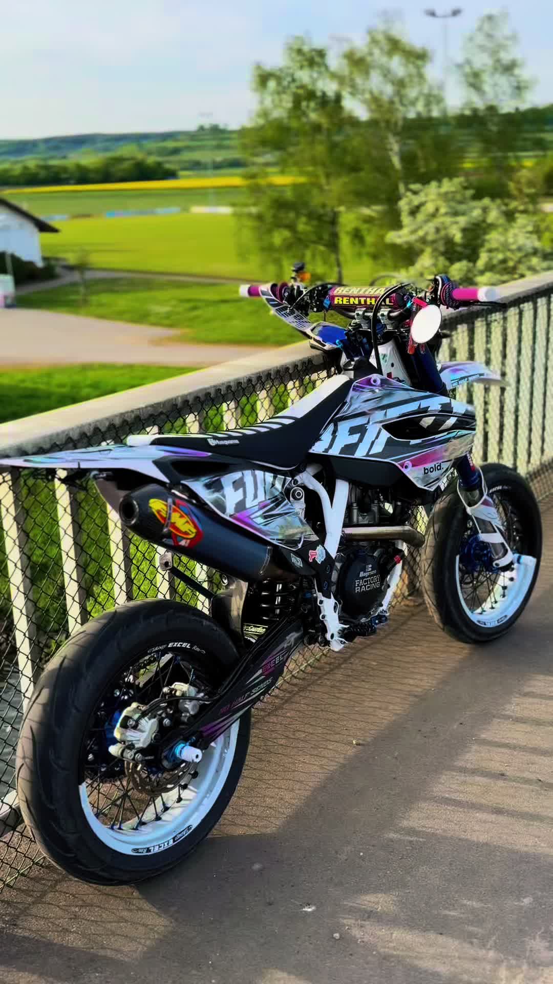 @Joni_moto