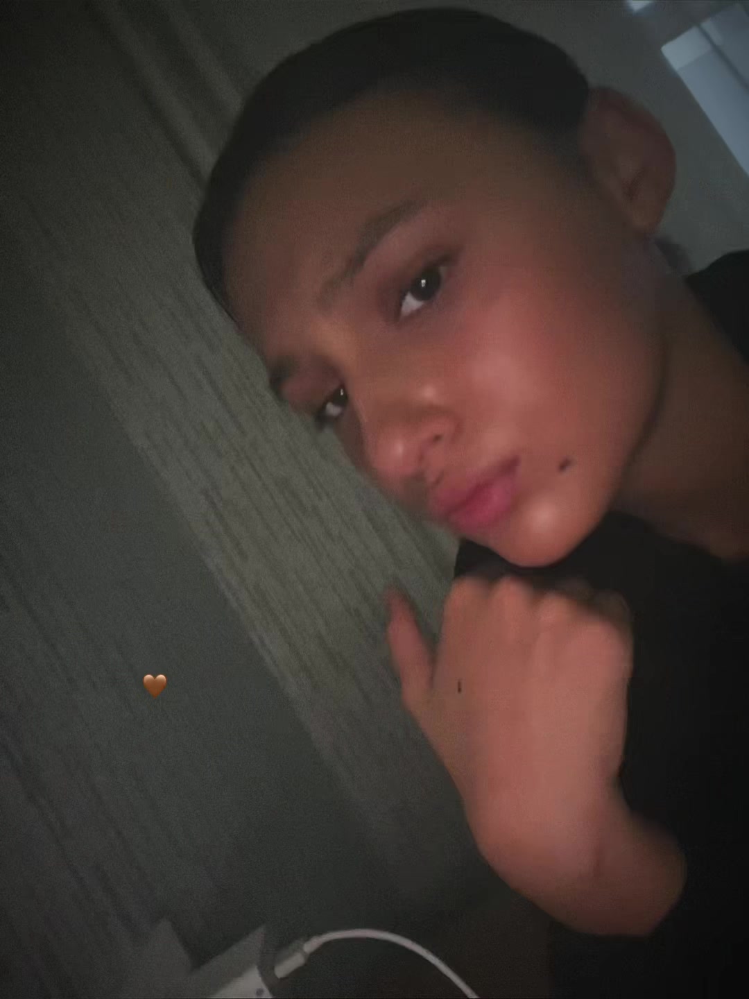 @V🤍