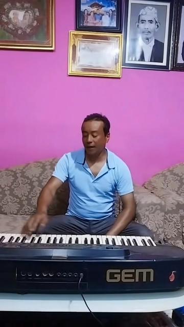 @भक्तलाल श्रेष्ठ