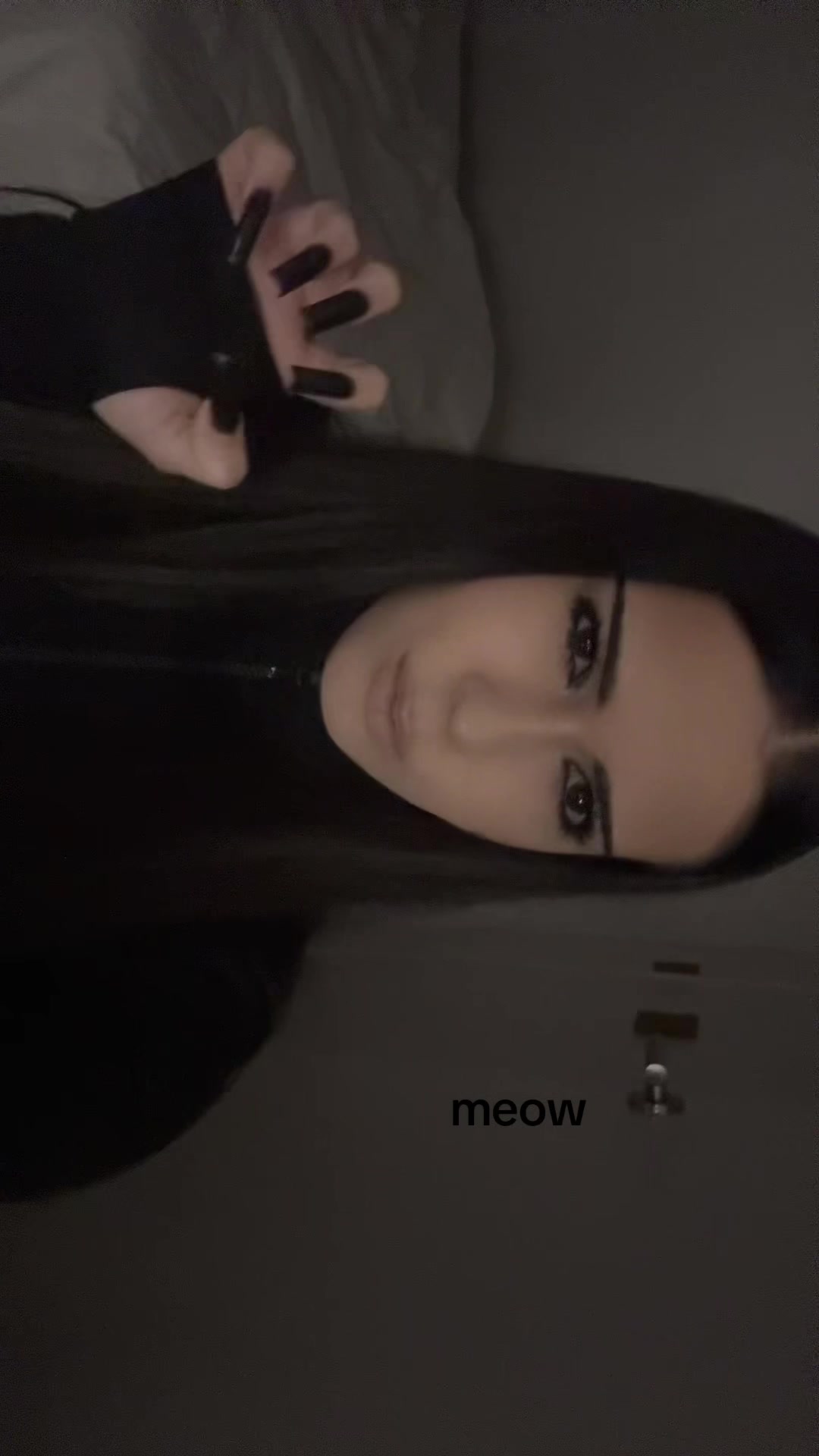 @domı