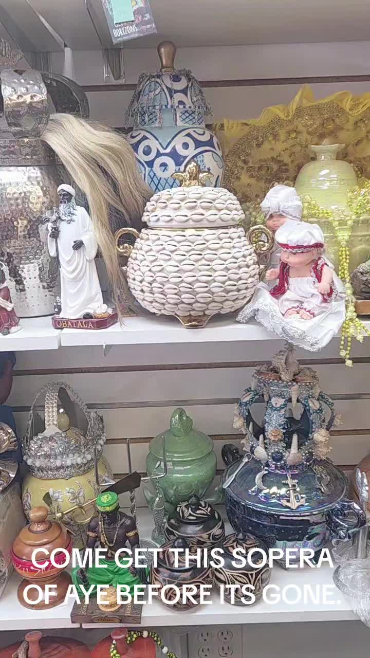 @House of Radiation Botanica