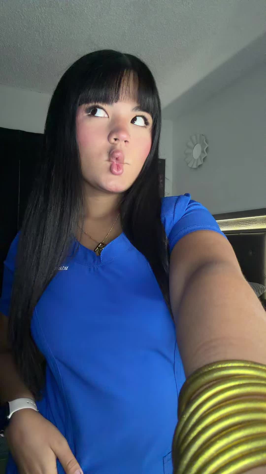 @rihanys
