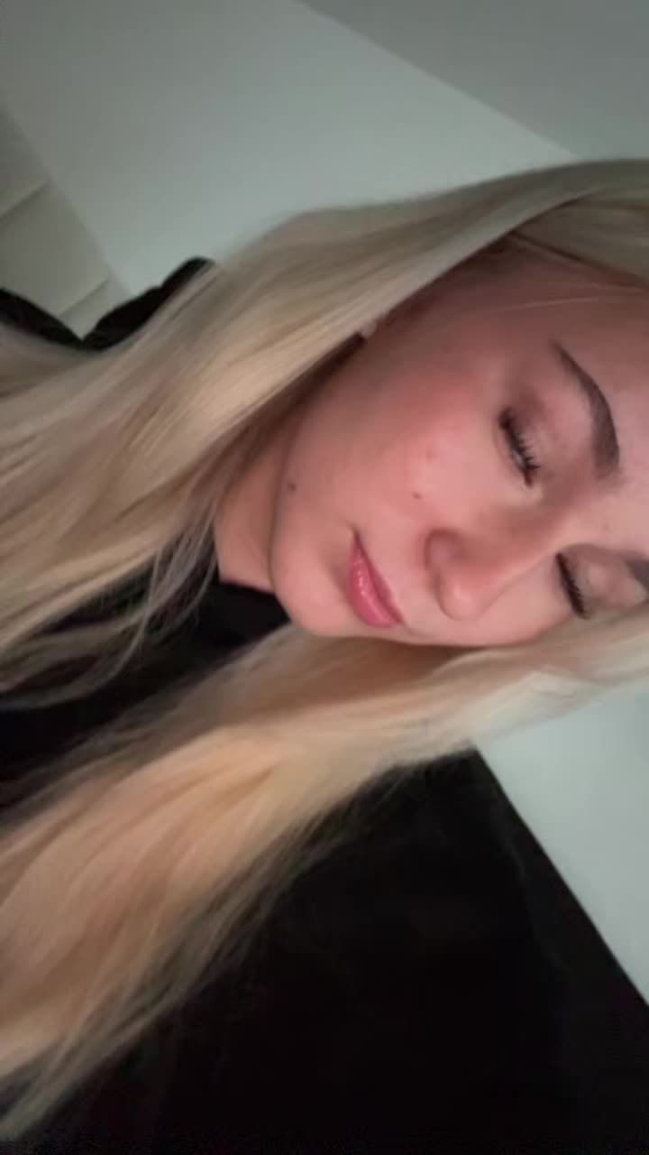 @🦢