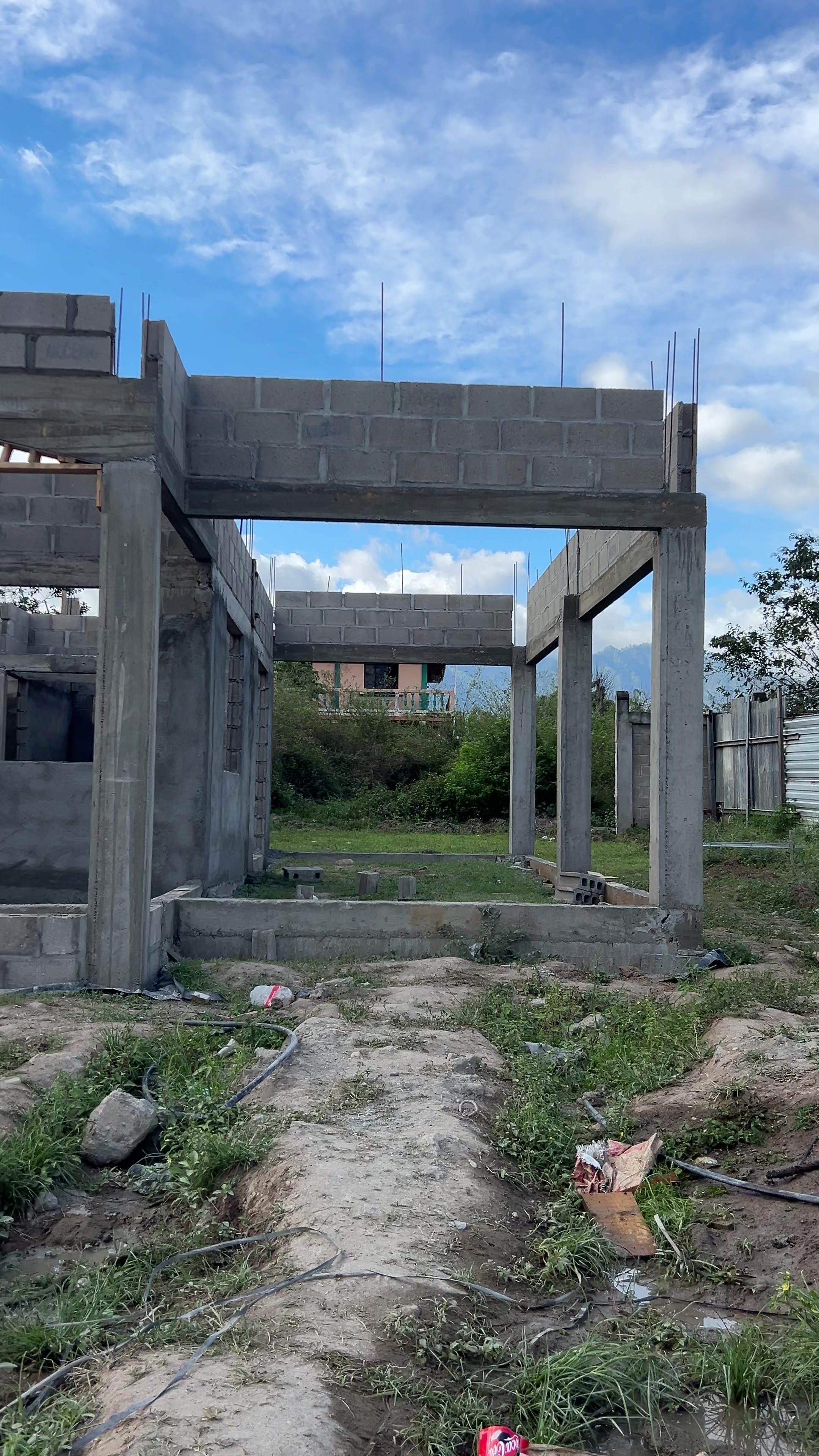@Bienes Raíces Crisa