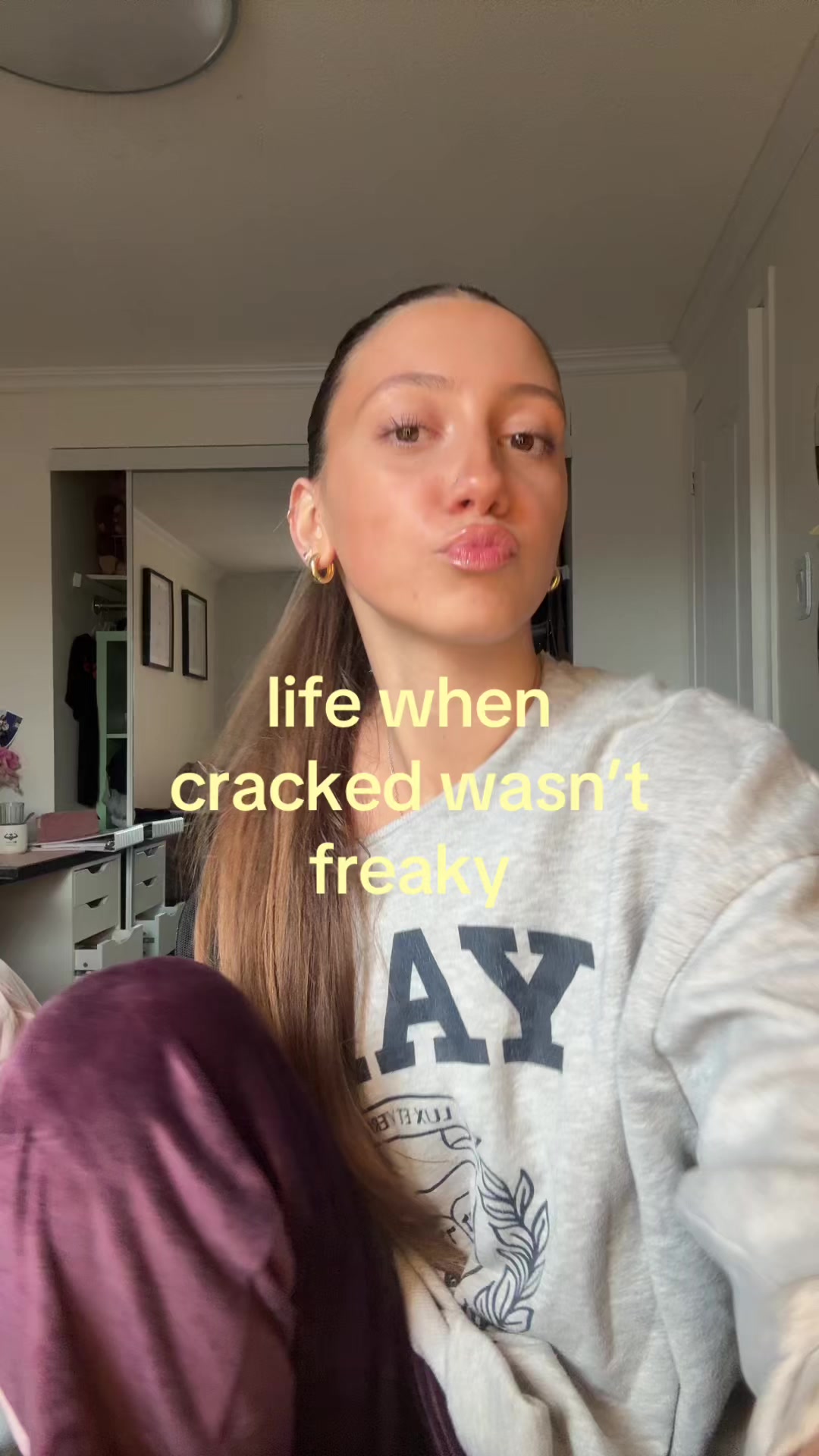 @Alana_mk