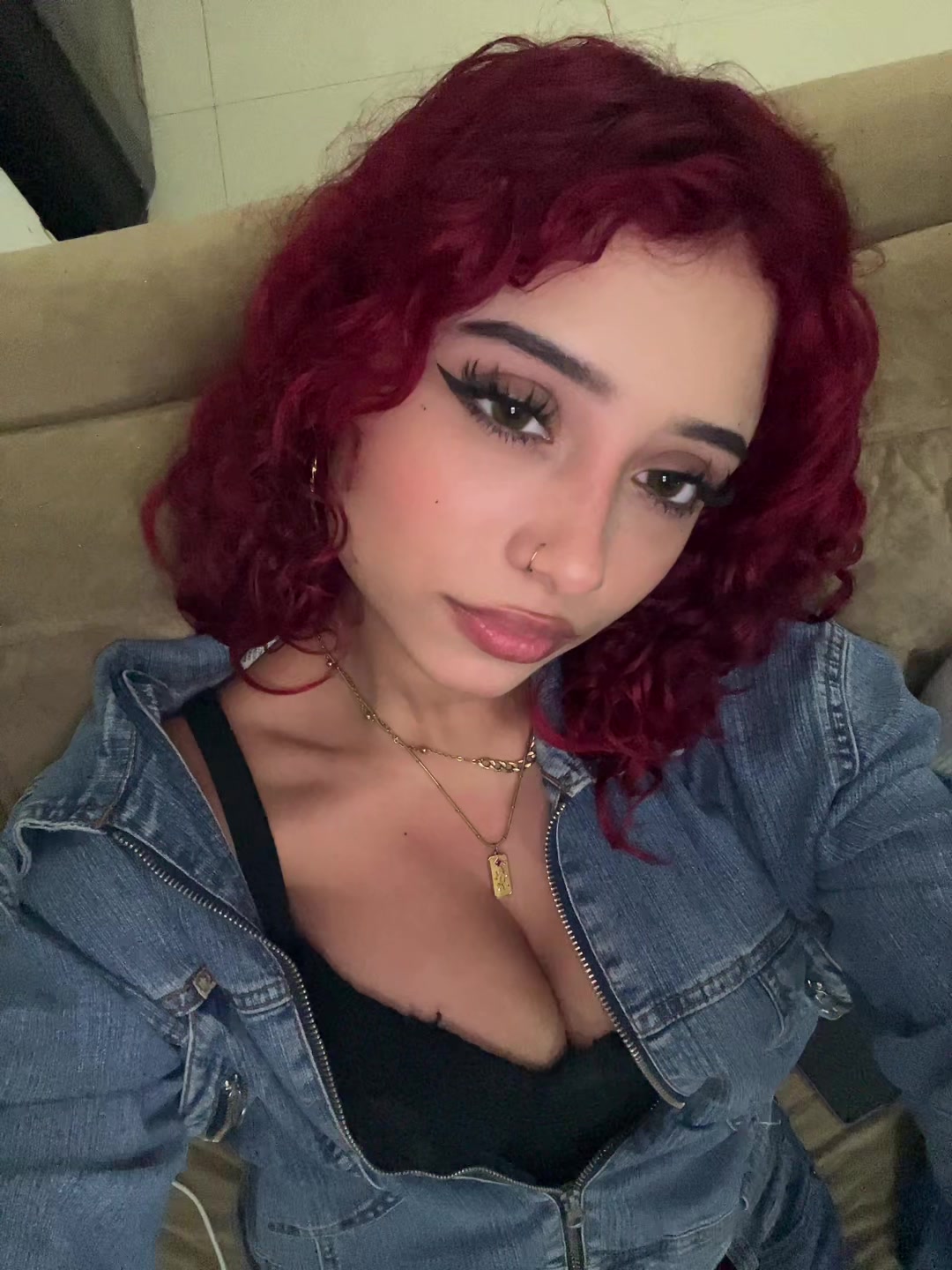 @𝒮