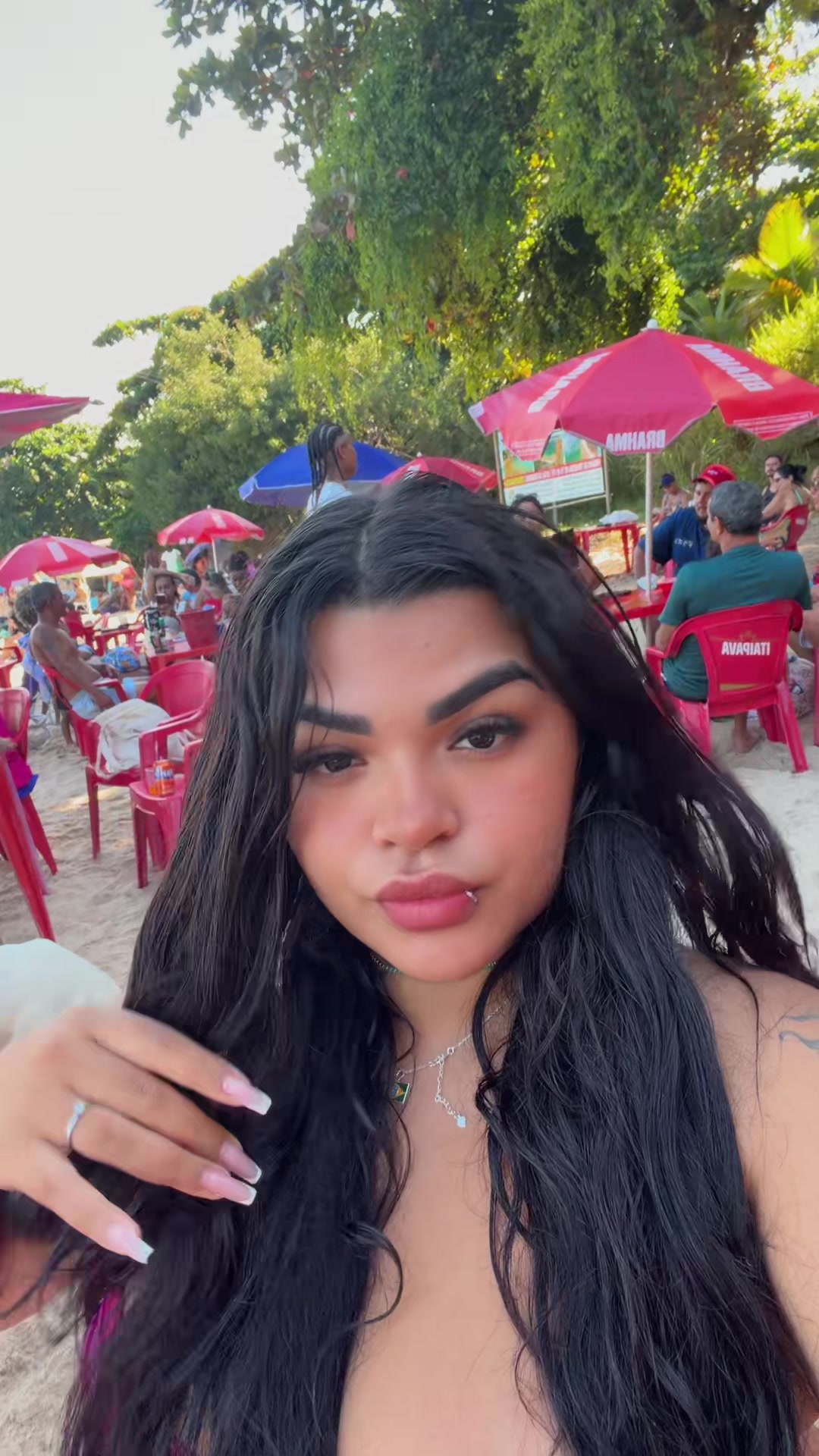 @tissaoficial