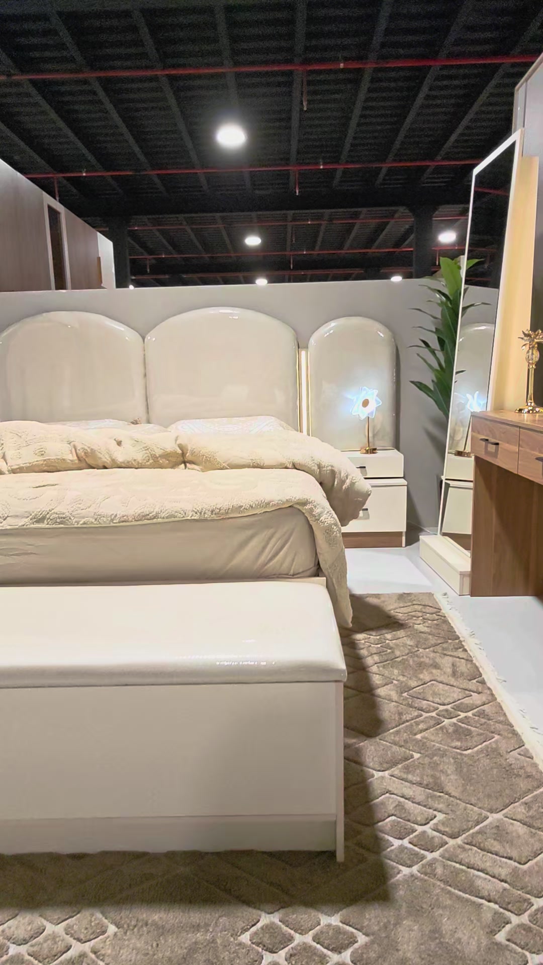 @غرف نوم اسواق الصواريخ
