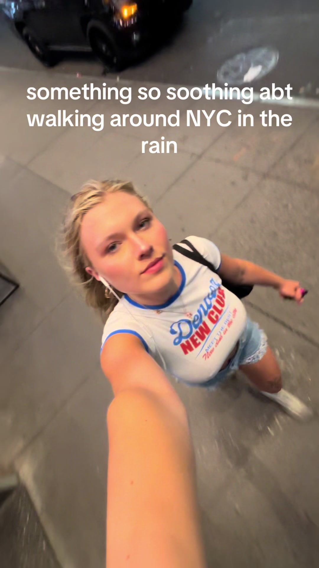 @leavesloneczkoalone