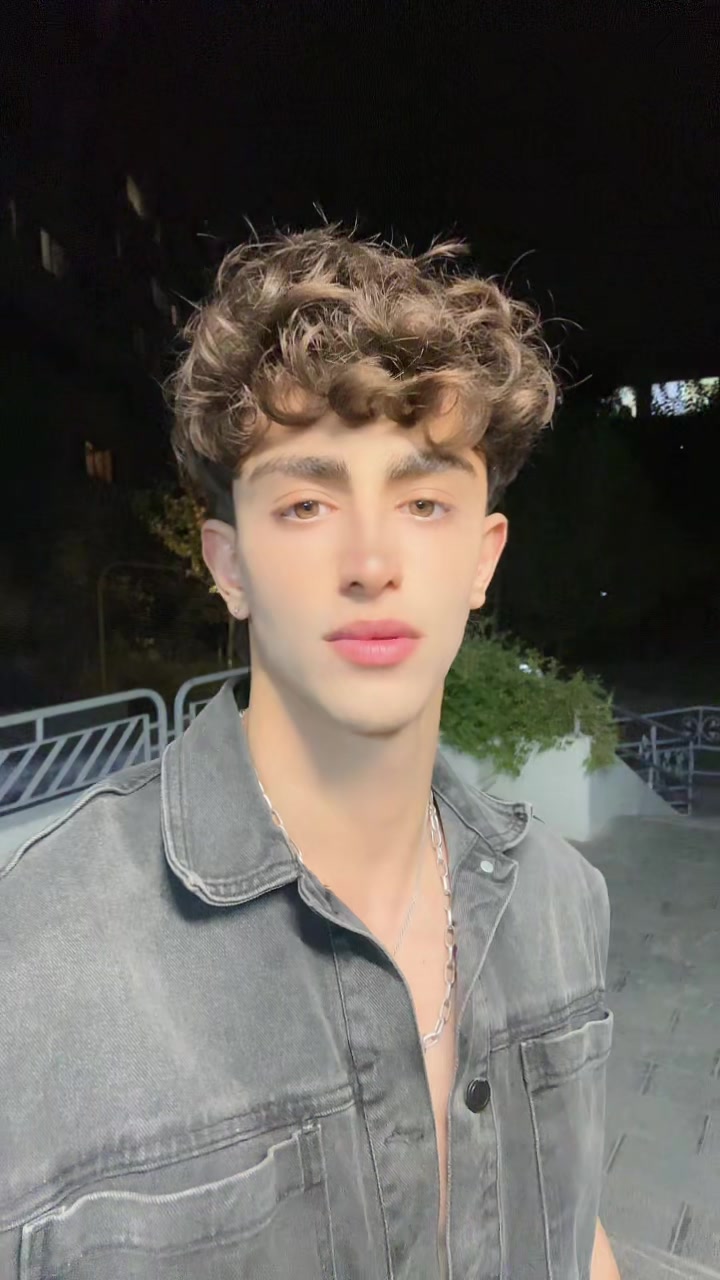 @Abollez