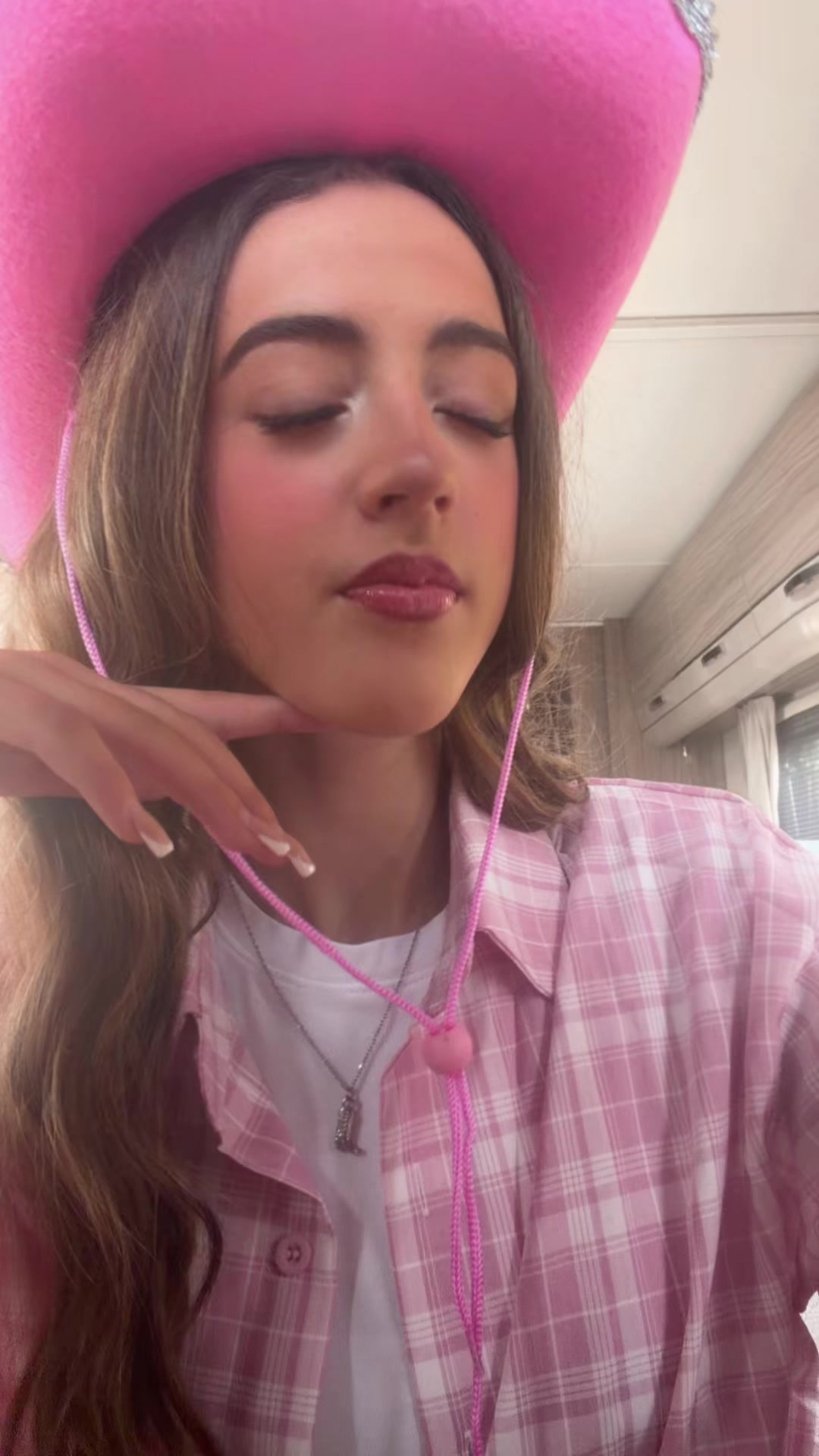 @lilsharveyy