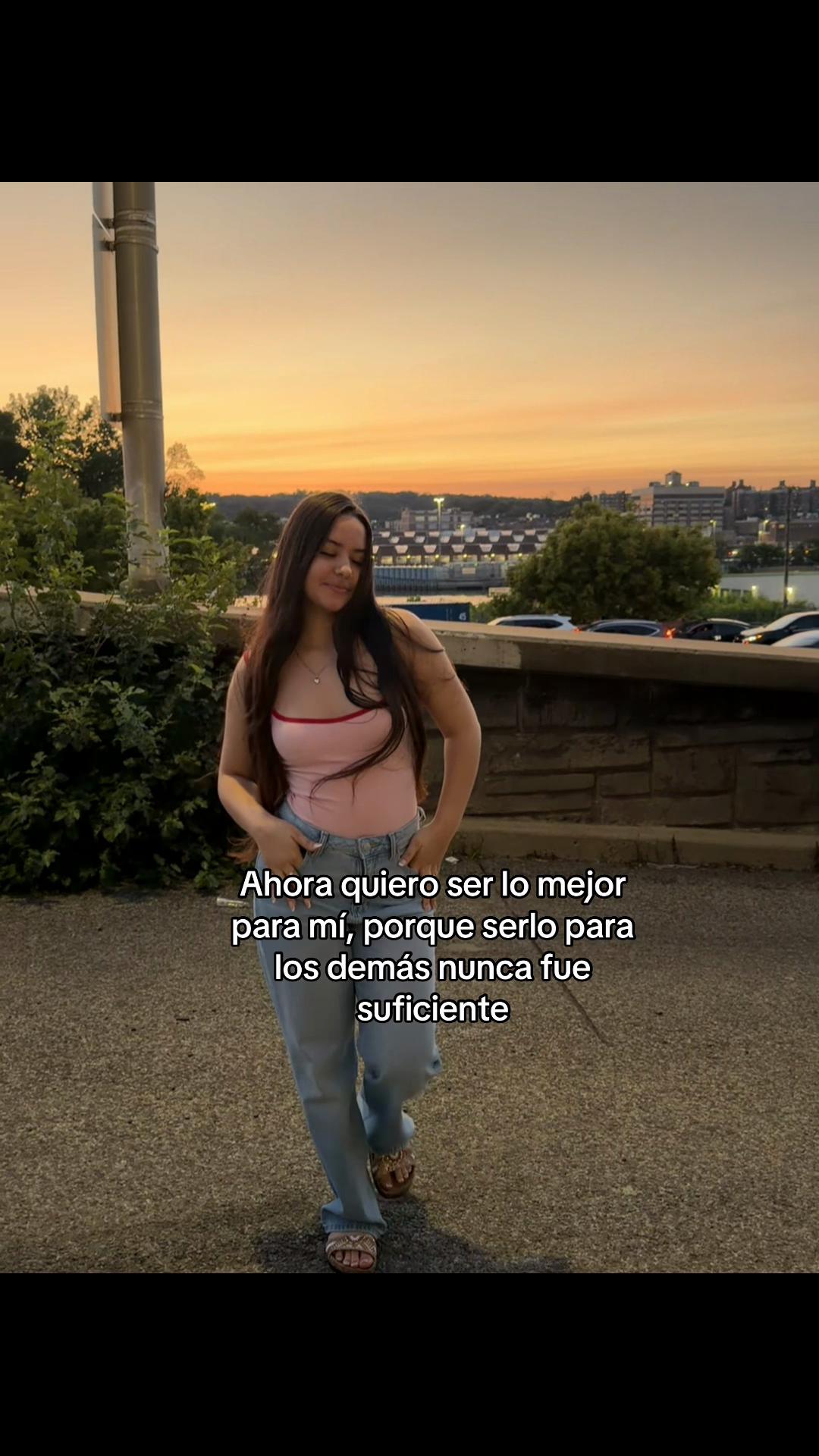 @𝓨𝓪𝓷𝓭𝓮𝓵𝔂💋💋