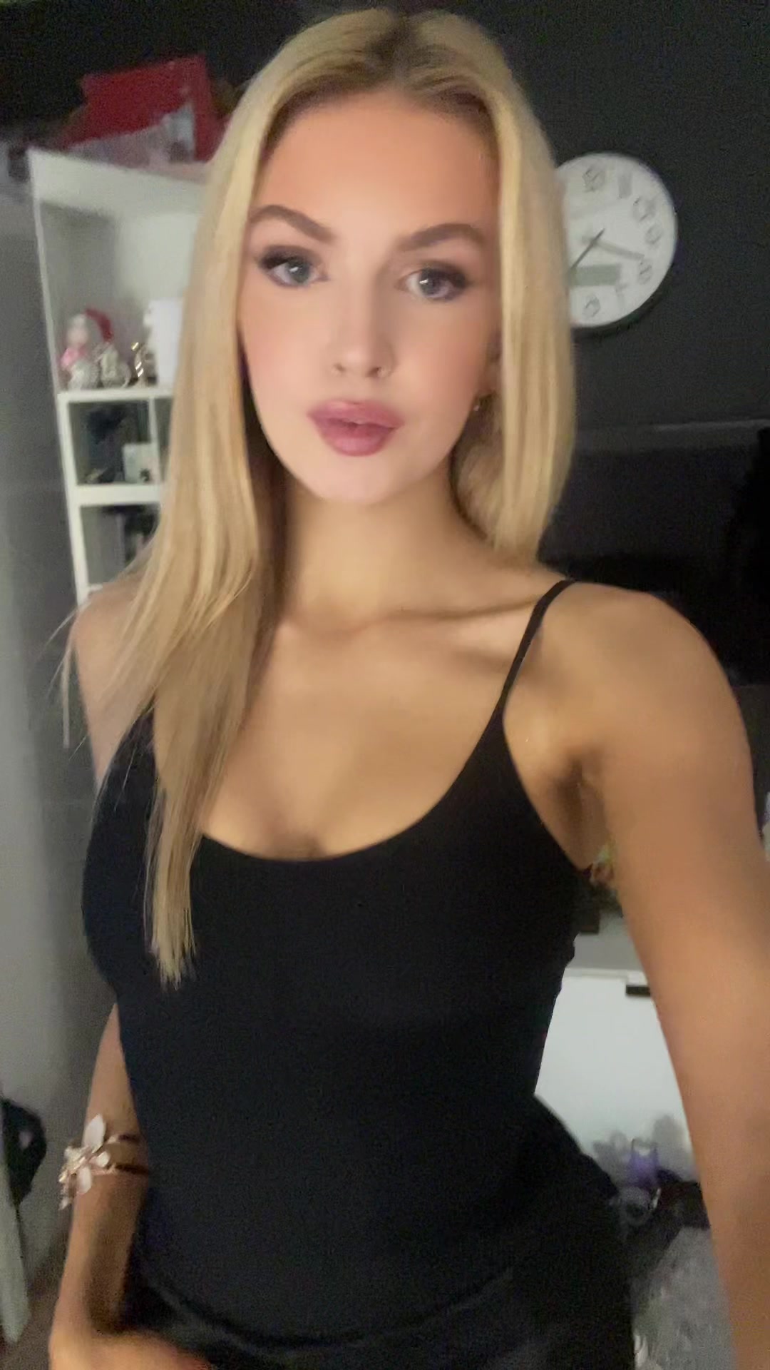 @cls0k