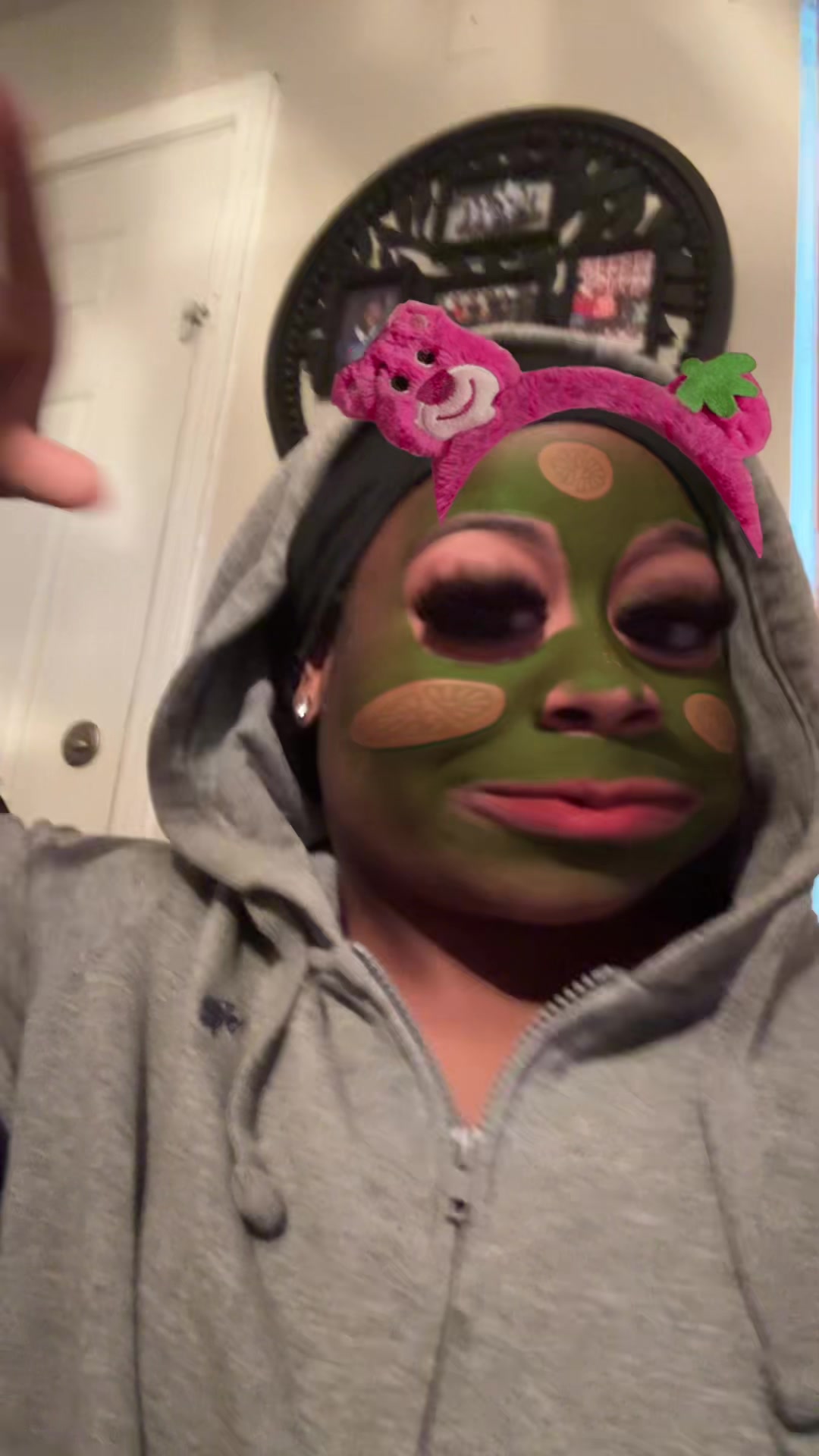 @Justaweirdgirl.