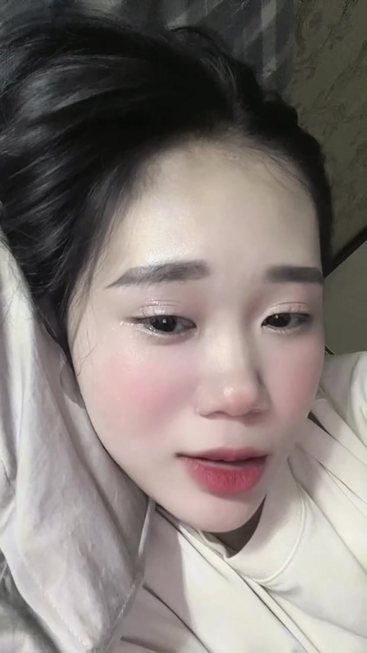 @B&Eacute; THỎ🐰🥕