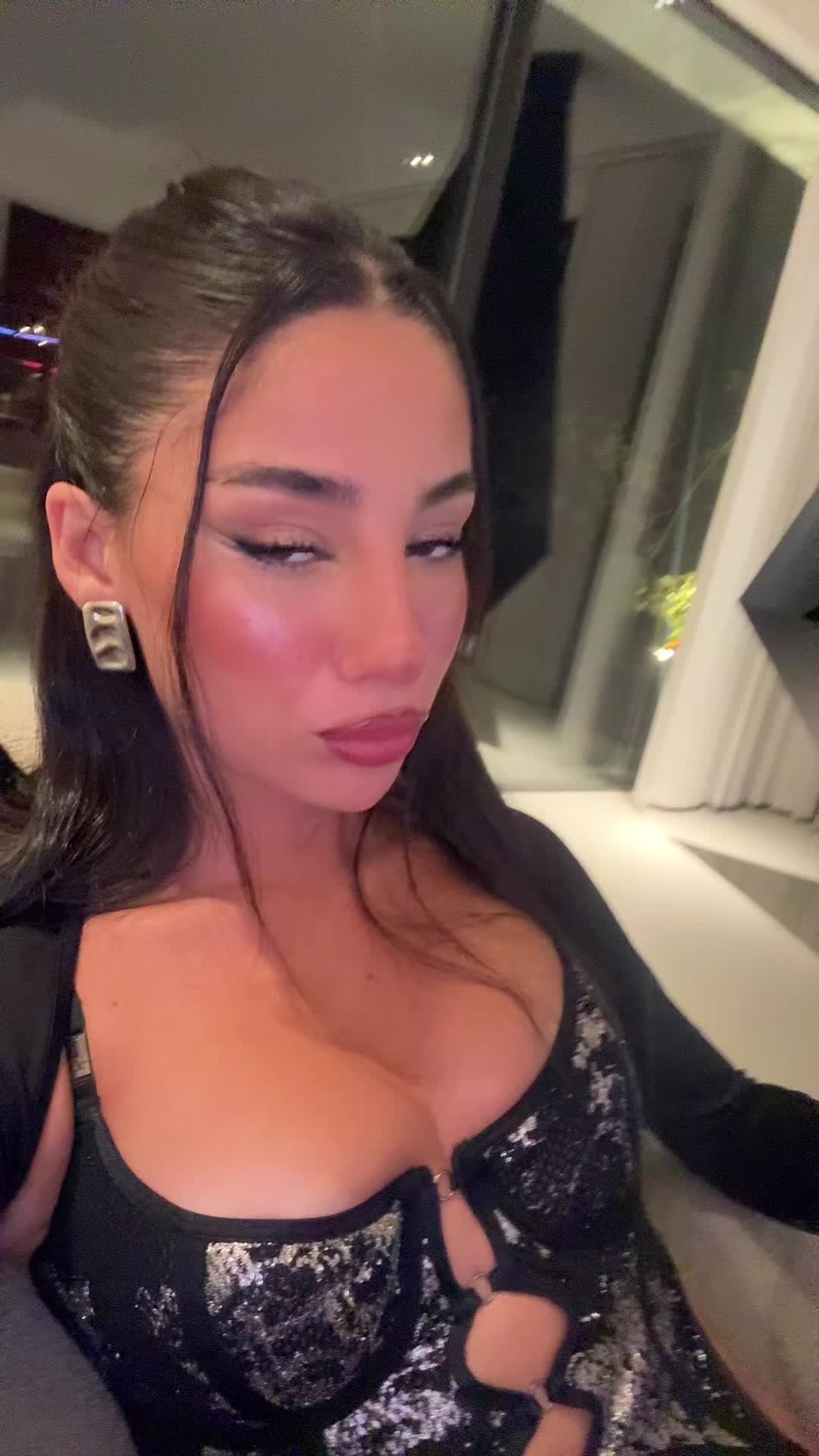 @erikaluongo
