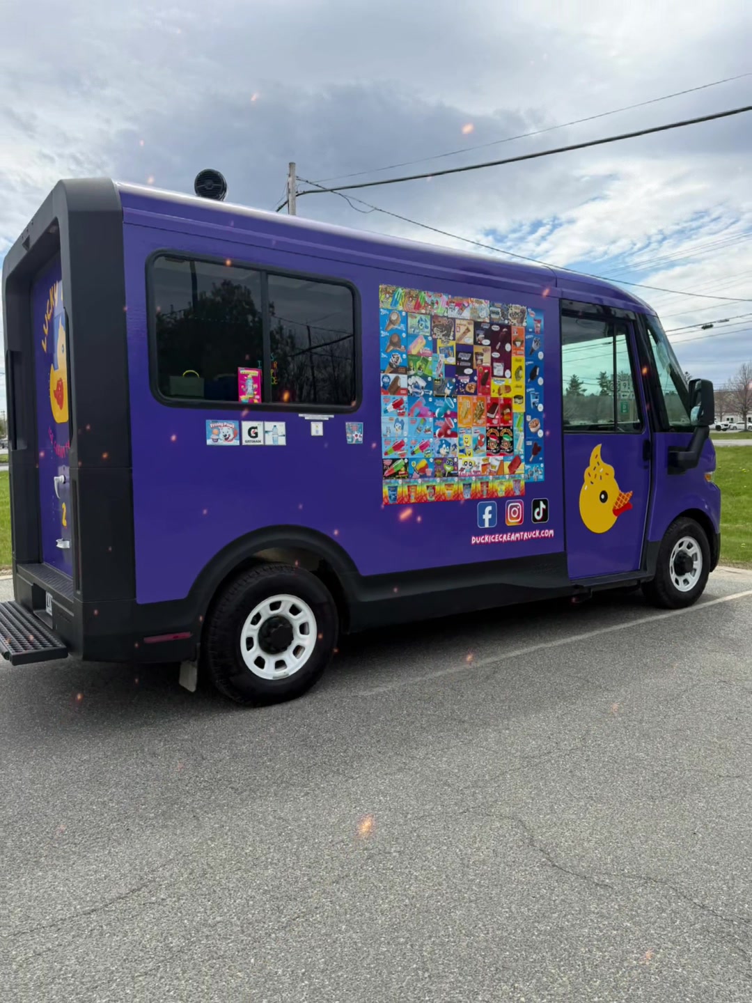 @LuckyDuckIceCreamTruck