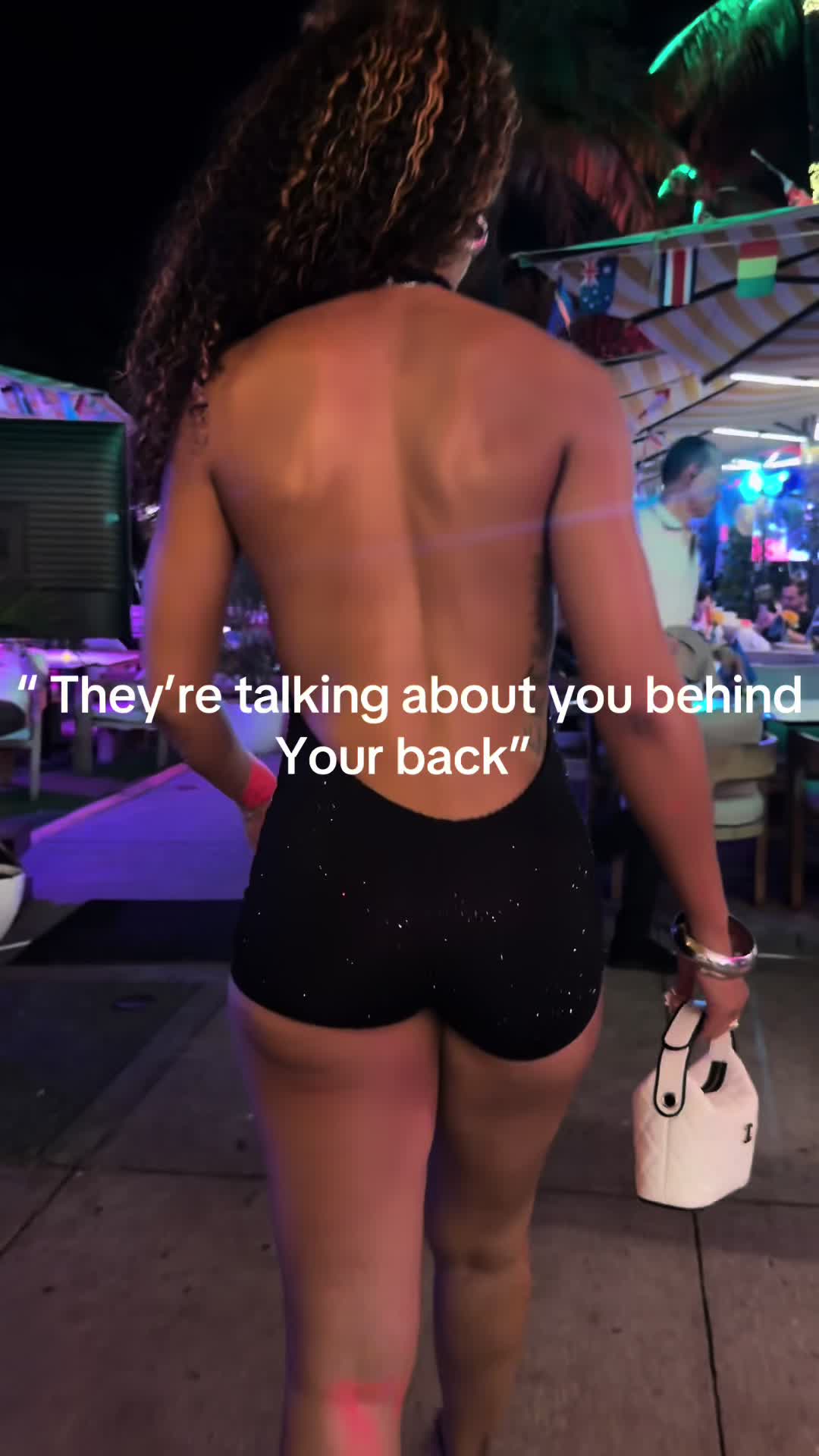 @Tay